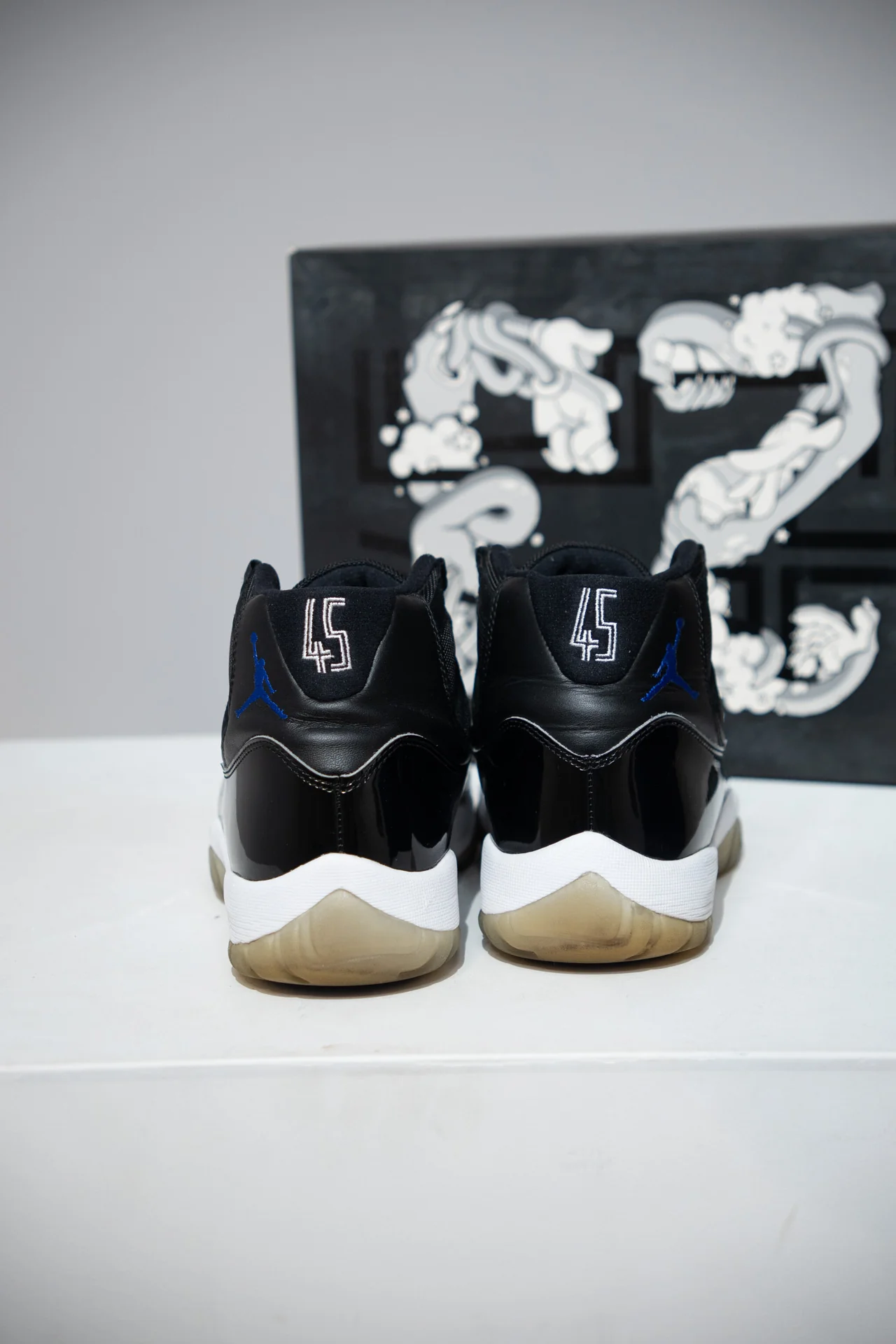 Jordan 11 SpaceJam (Taille 42) - Image 3