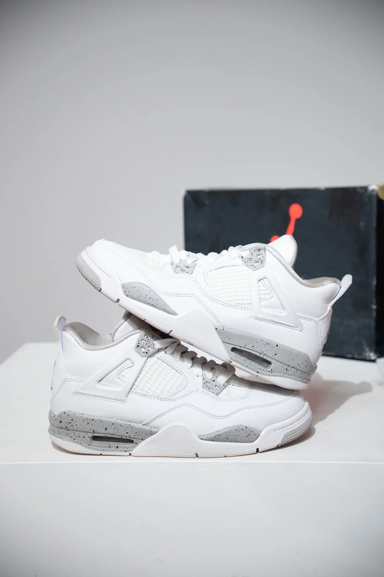 Jordan 4 White Oreo GS (Taille 37,5)