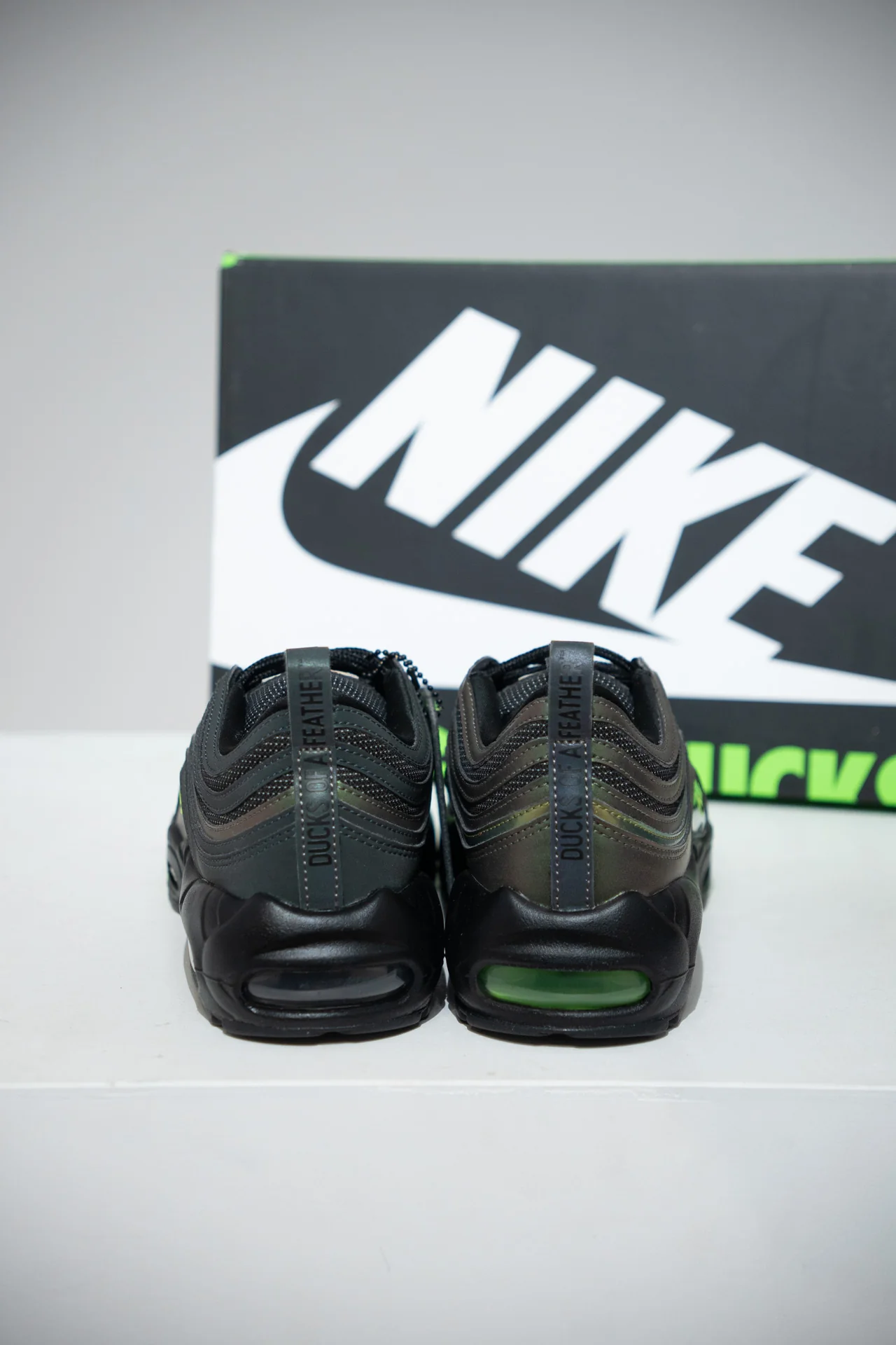 Air Max 95/97 Ducks of a Feather Thunder (Taille 42,5) - Image 3