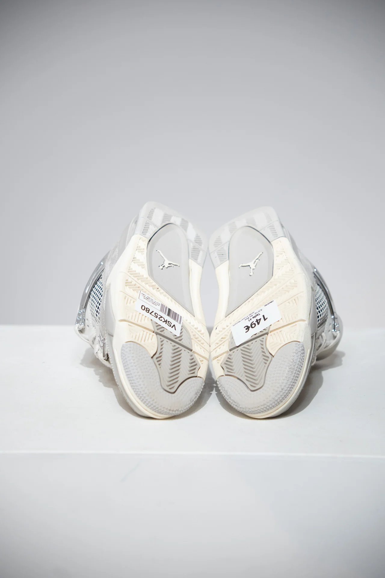 Jordan 4 Frozen Moments (Taille 41) - Image 8