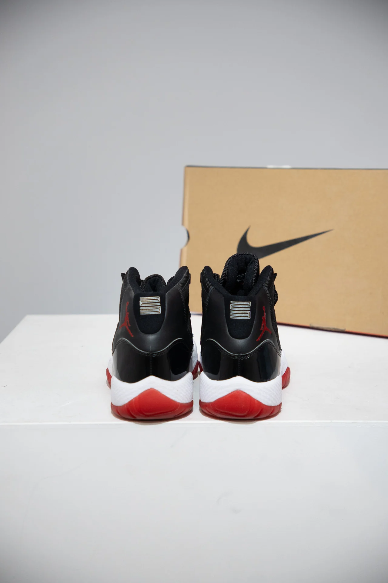 Jordan 11 Bred 2019 GS (Taille 36,5) - Image 3
