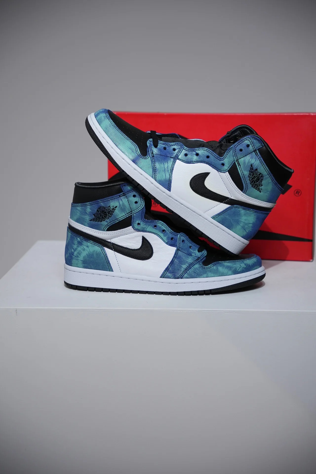 Jordan 1 High Tie And Dye (Taille 38)