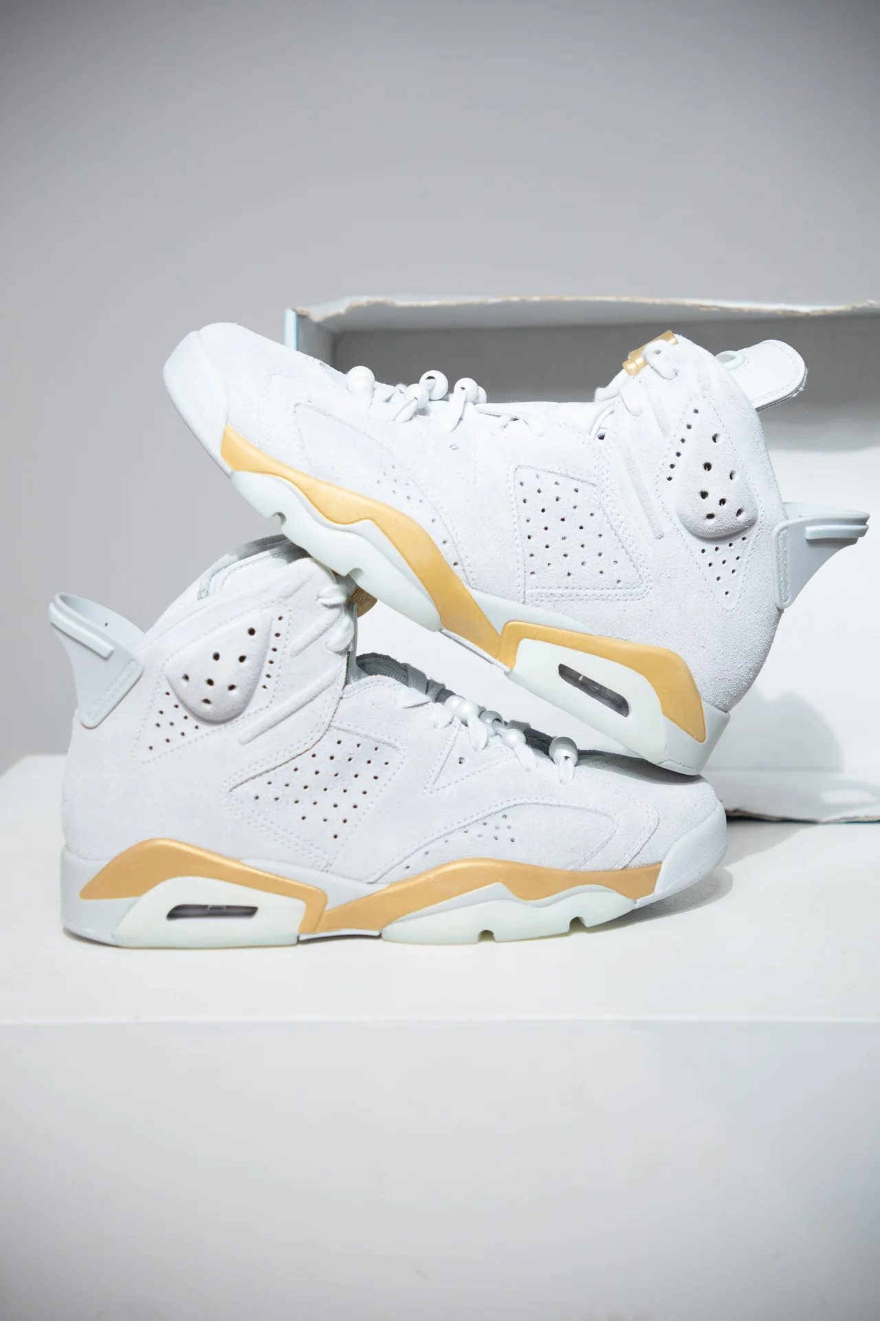 Jordan 6 Pure Platinium (Taille 40,5)