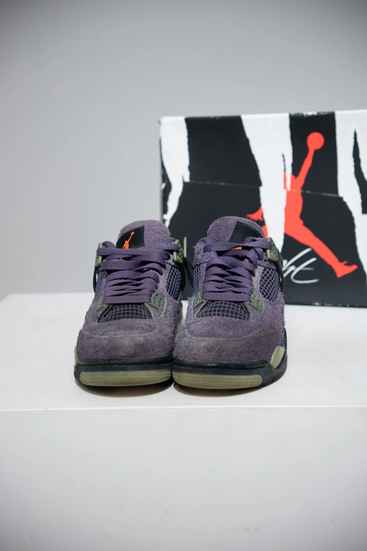 Jordan 4 Canyon purple (Taille 38) - Image 2