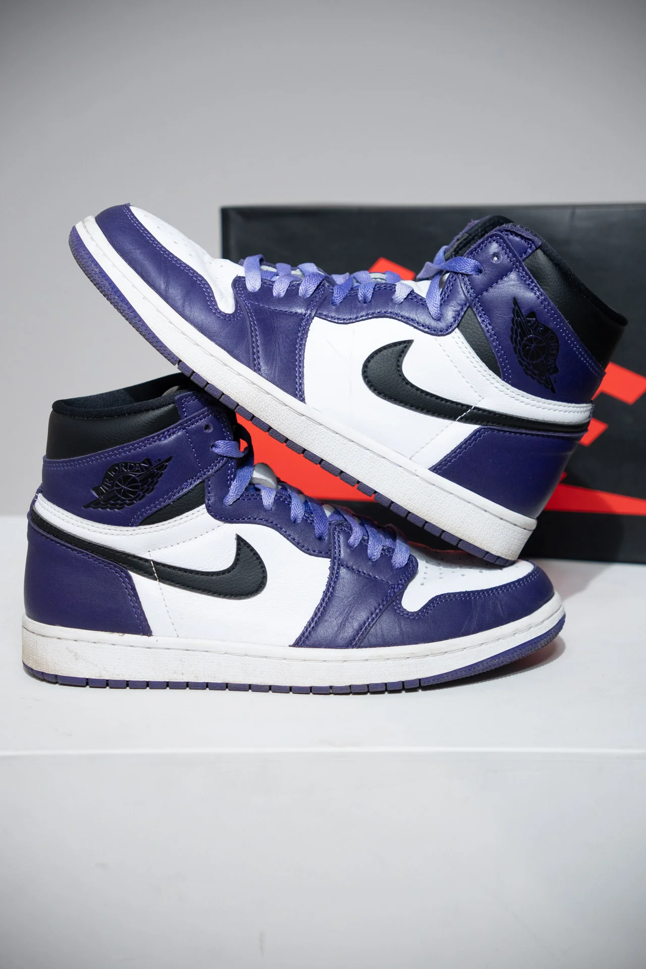 Jordan 1 High Court Purple (Taille 43)