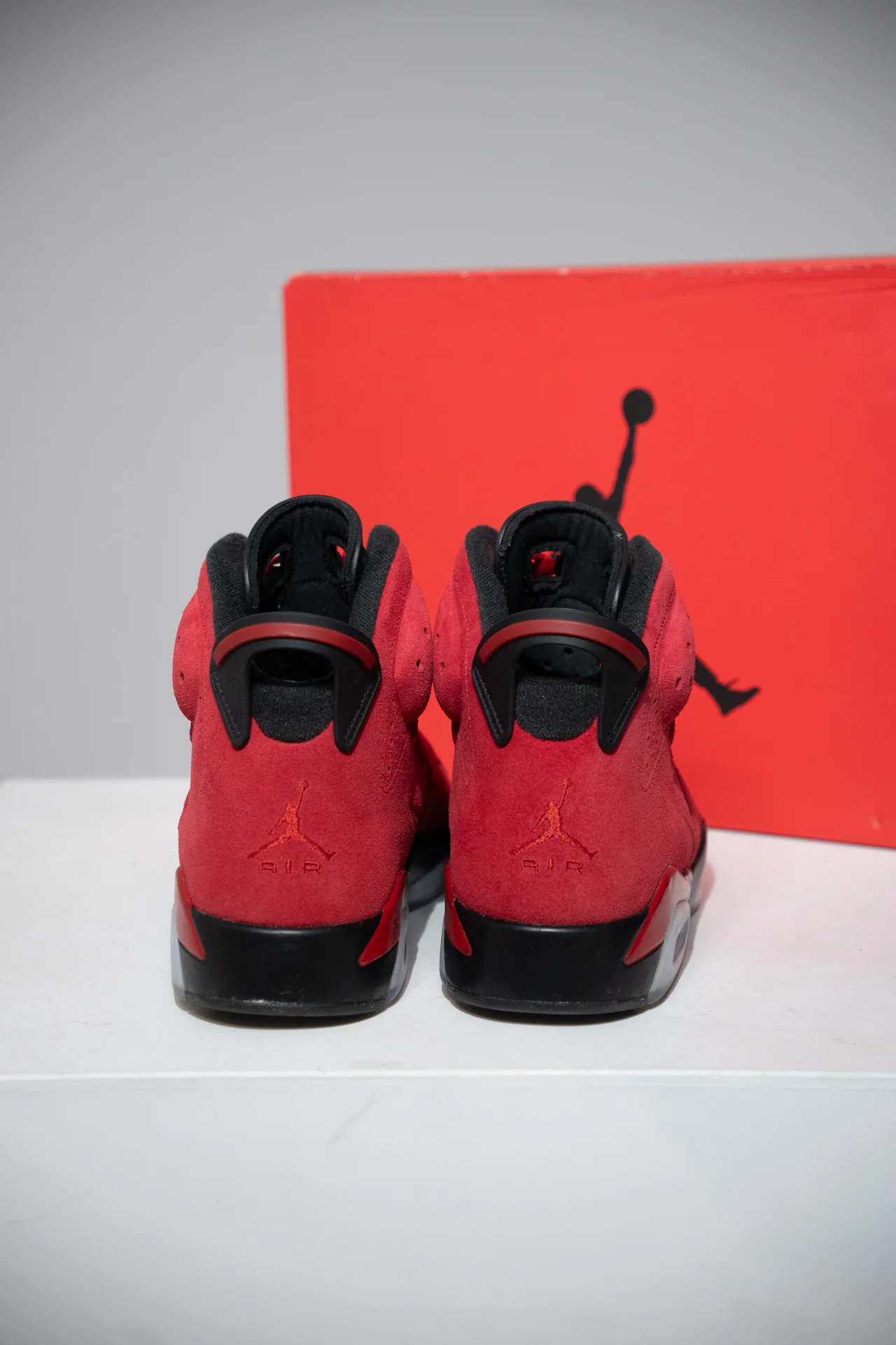 Jordan 6 Toro Bravo (Taille 45) - Image 2