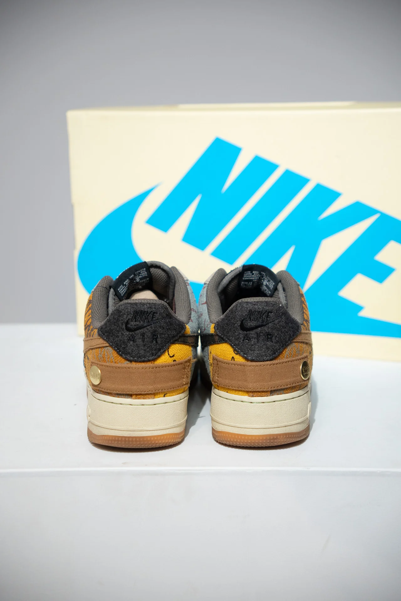 Air Force 1 Cactus Jack (Taille 44) - Image 2
