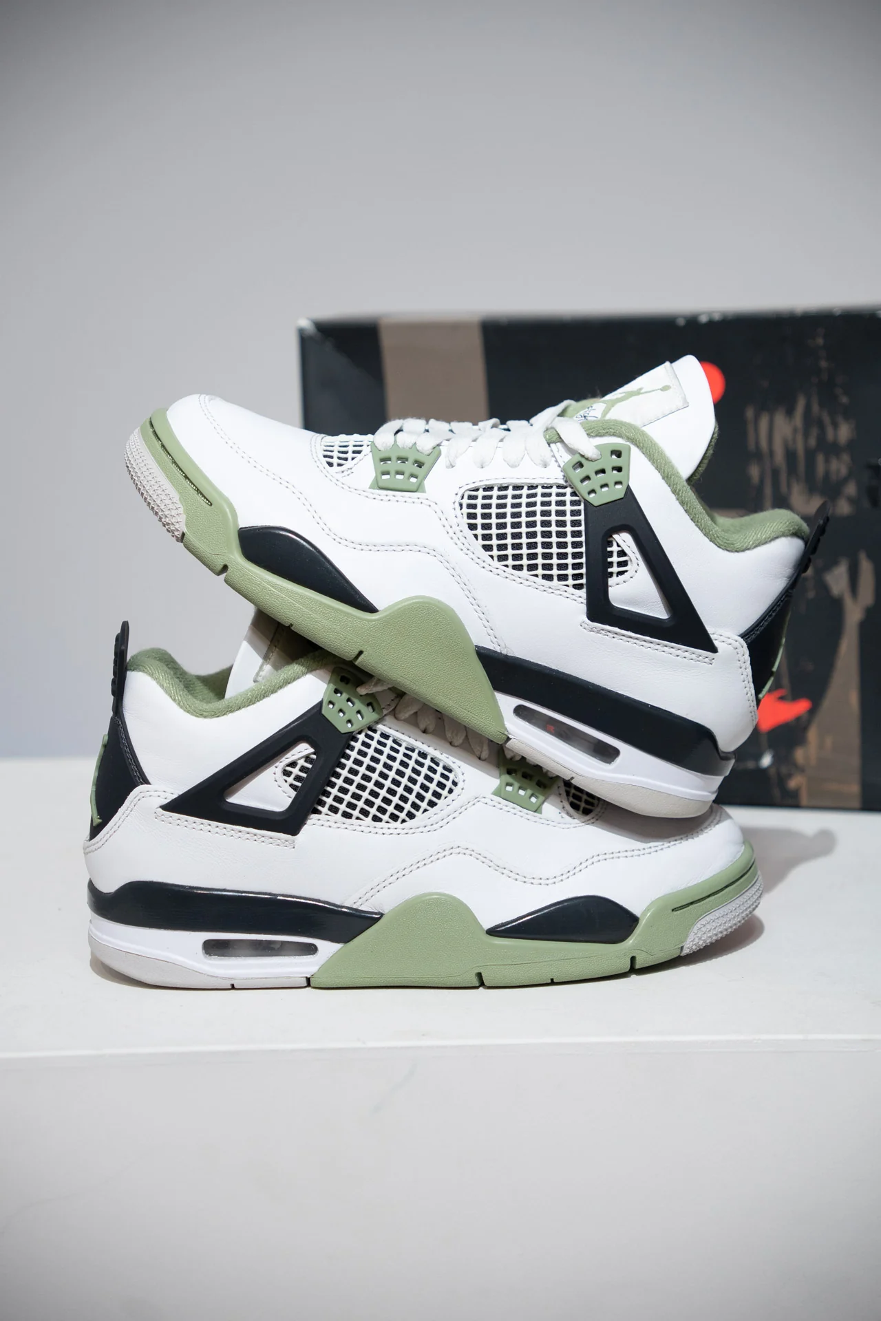 Jordan 4 Seafoam (Taille 38)