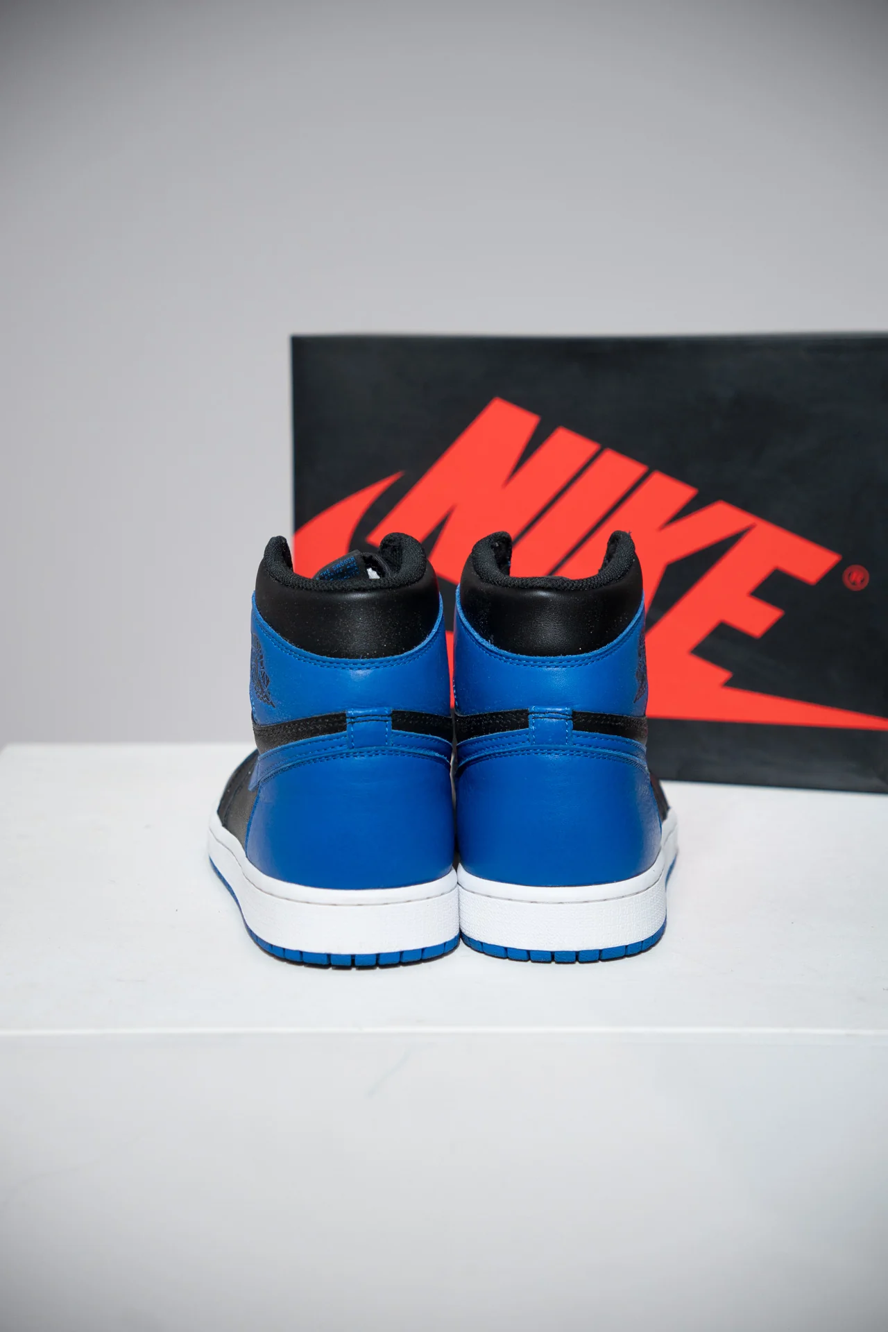 Jordan 1 High Royal 2017 (Taille 42,5) - Image 3