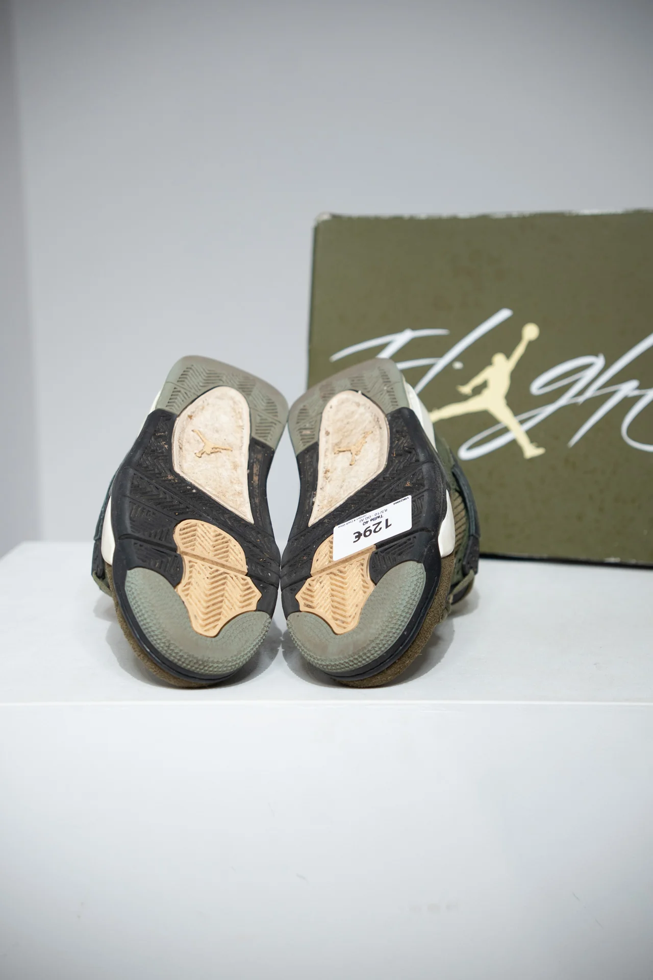 Jordan 4 Craft Olive (Taille 40) - Image 4