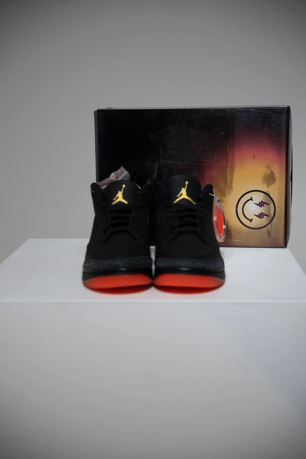 Jordan 3 J Balvin Rio (Taille 38,5) - Image 2