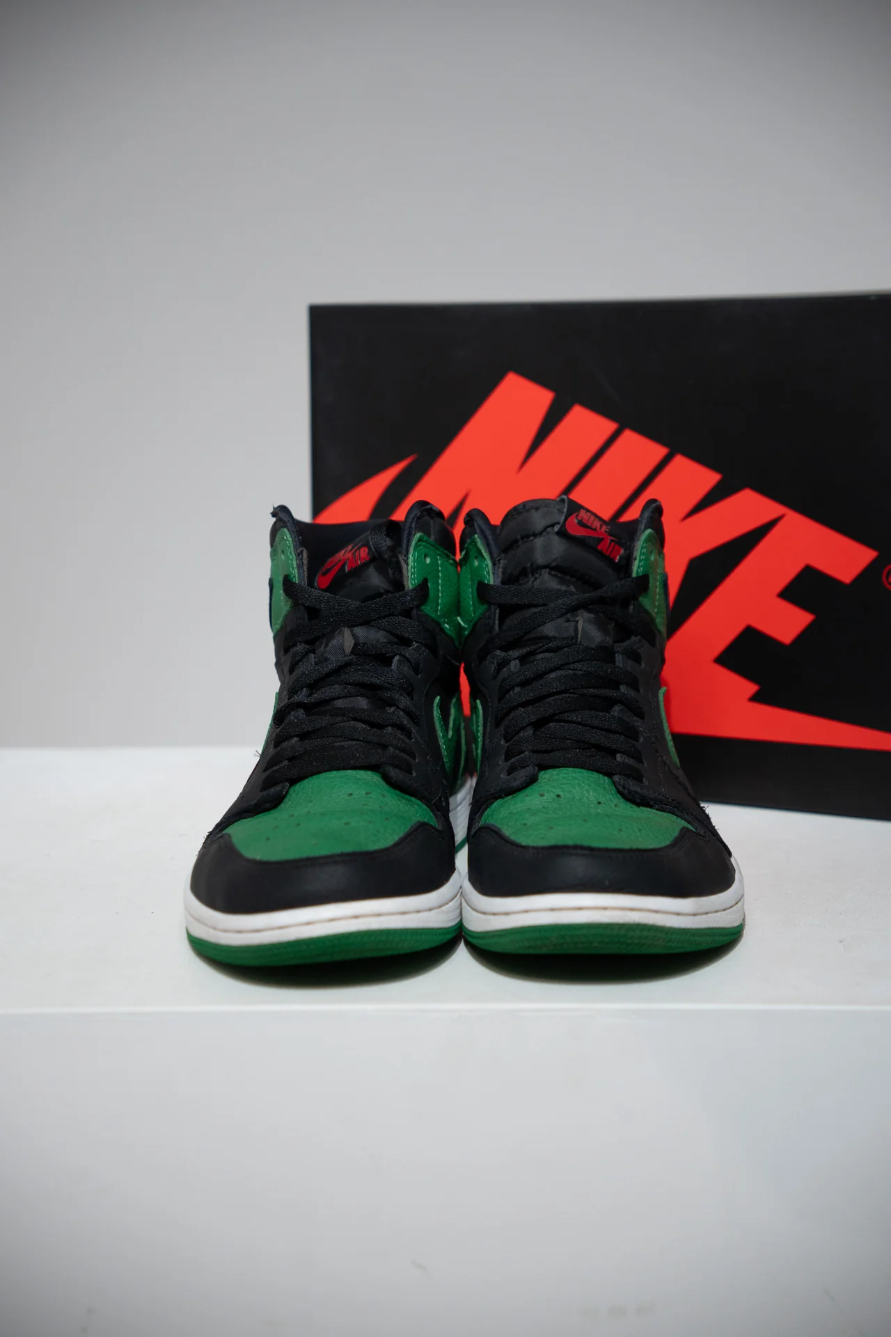 Jordan 1 High Pine green (Taille 45) - Image 3