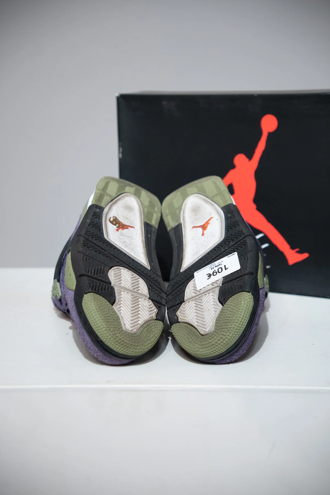 Jordan 4 Canyon purple (Taille 42) - Image 3