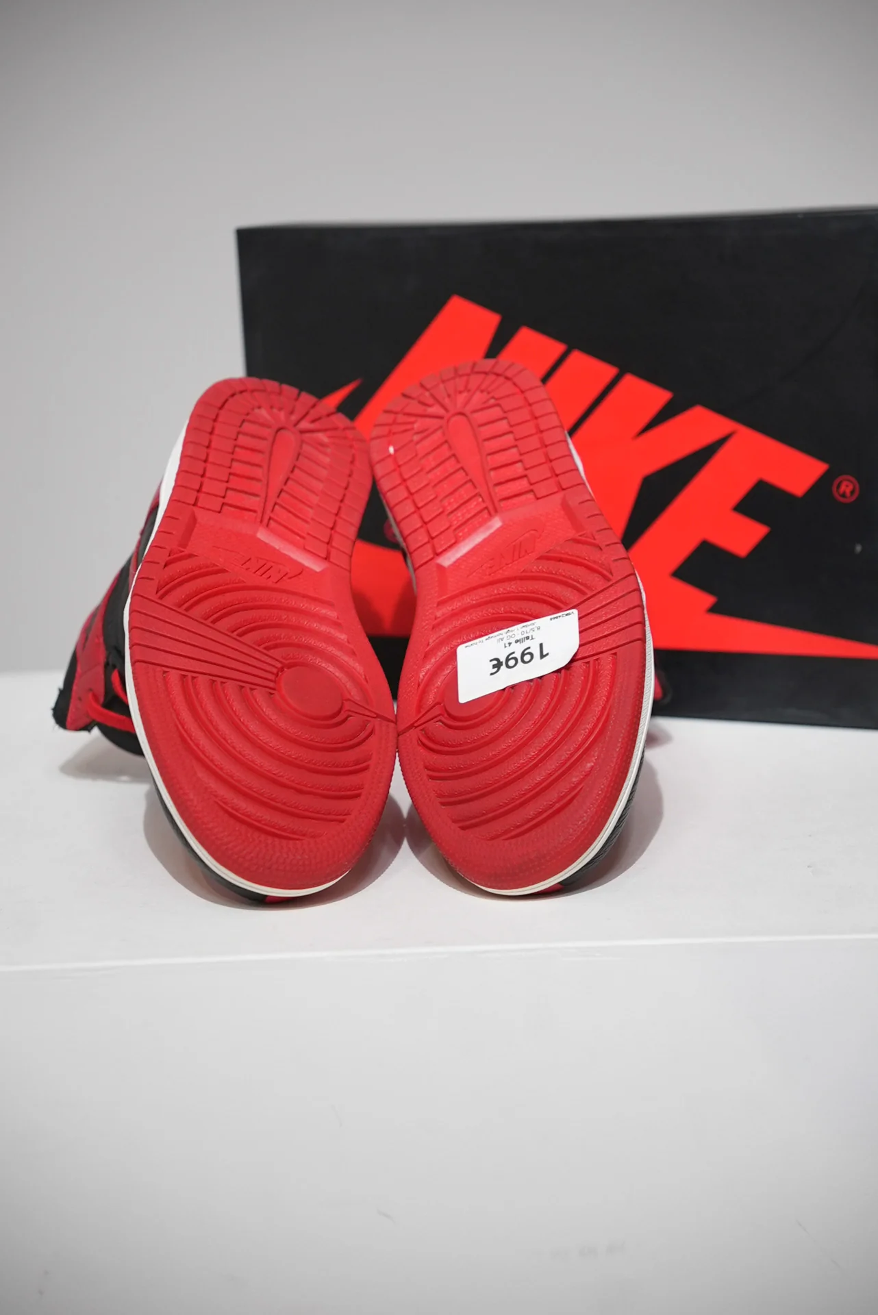 Jordan 1 High homage To home (Taille 41) - Image 4