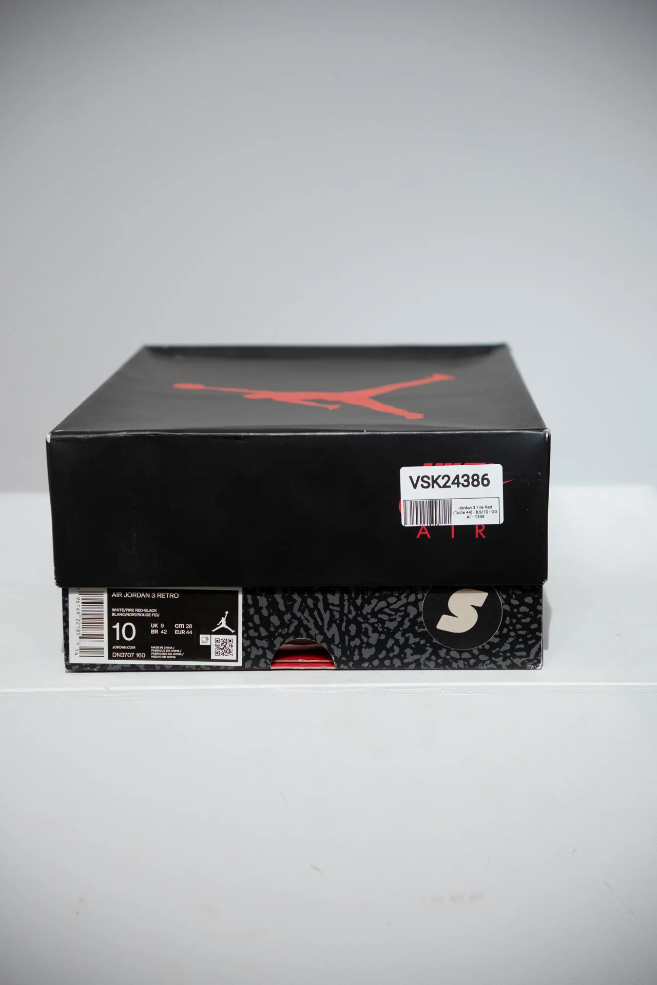 Jordan 3 Fire Red (Taille 44) - Image 5