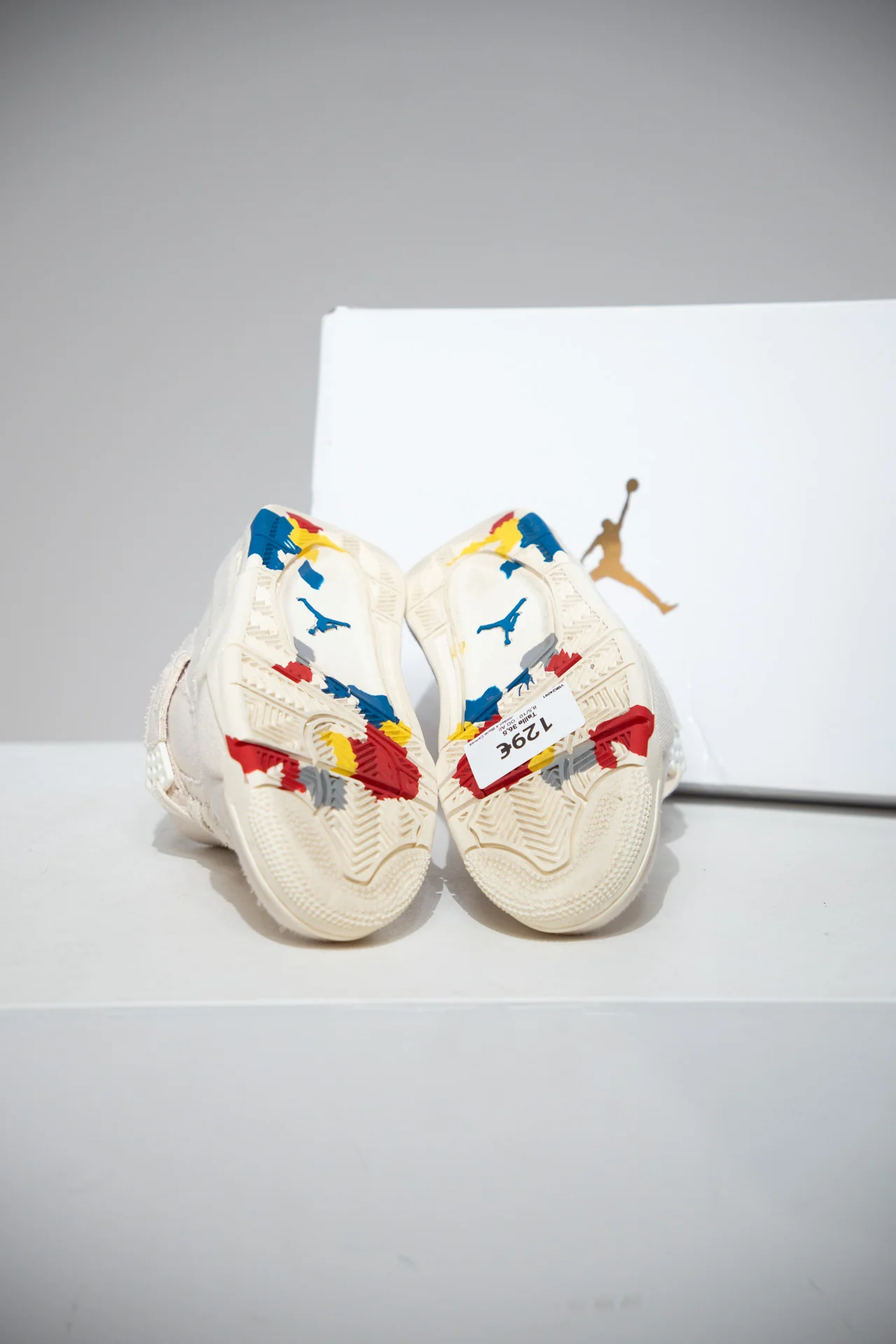 Jordan 4 Blank Canvas (Taille 36,5) - Image 3