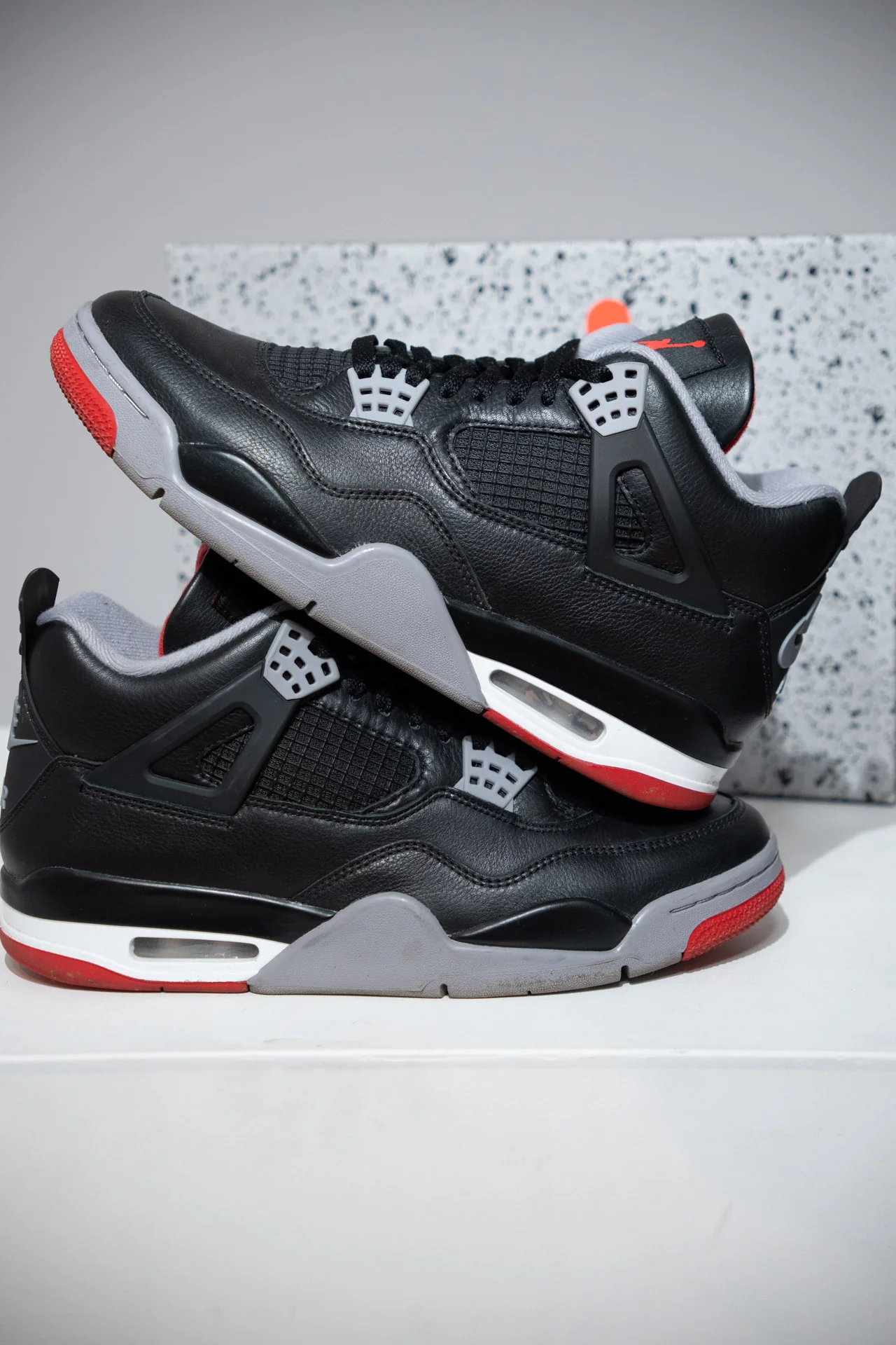 Jordan 4 Bred Reimagined (Taille 42,5)