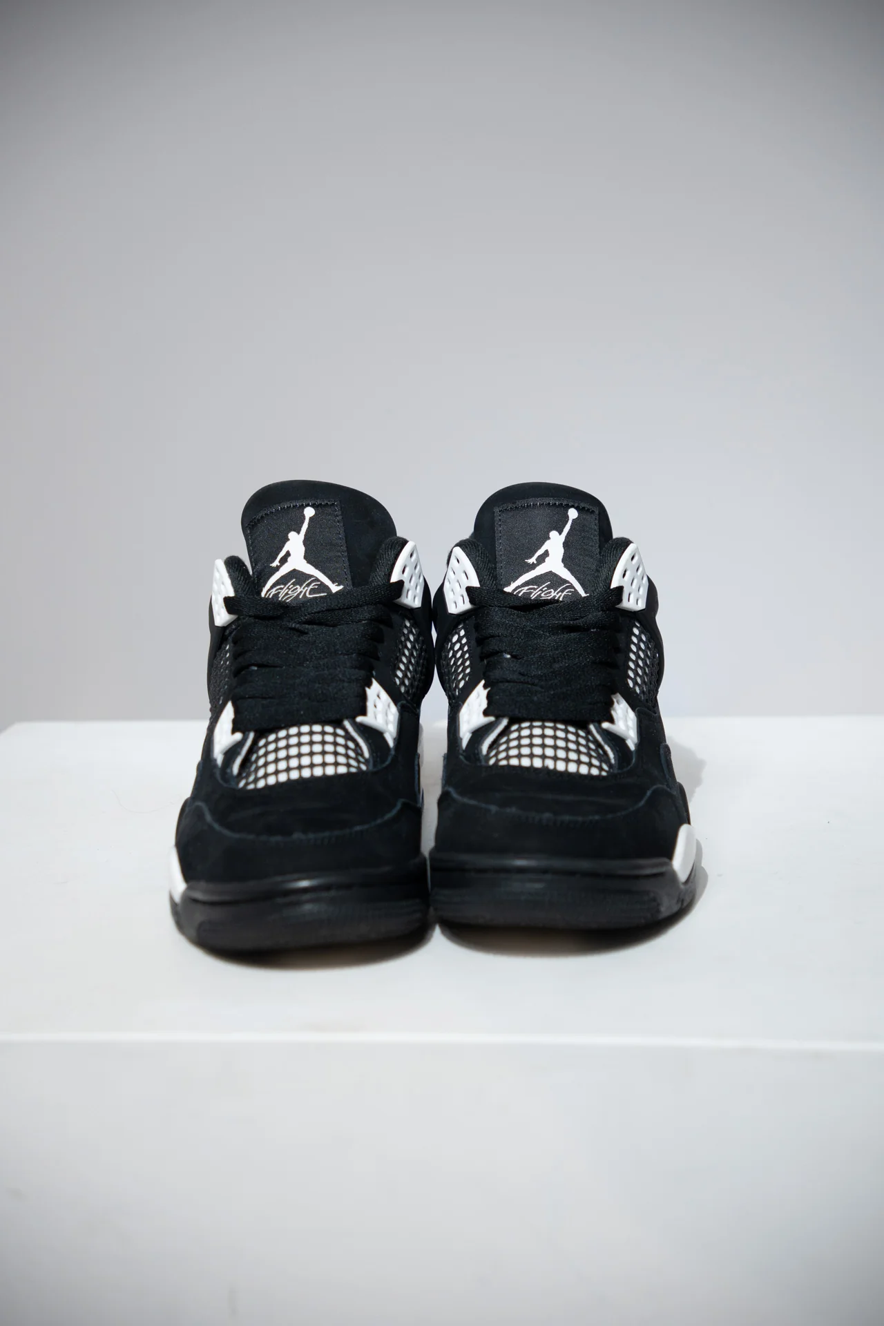 Jordan 4 White Thunder (Taille 41) - Image 3