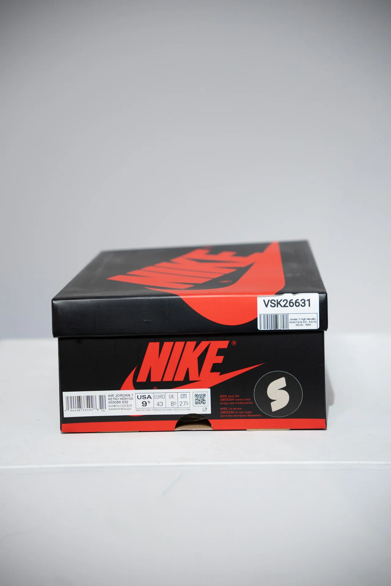 Jordan 1 High Metallic Gold (Taille 43) - Image 5