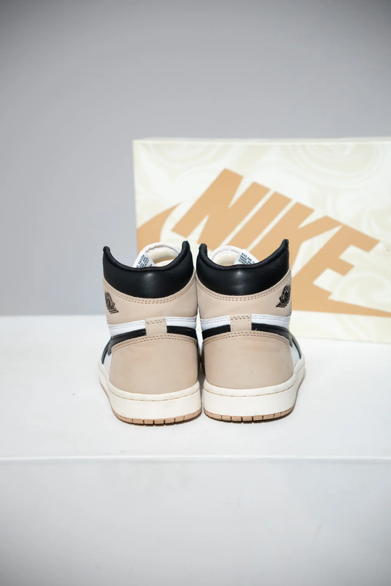 Jordan 1 High Latte (Taille 37,5) - Image 3