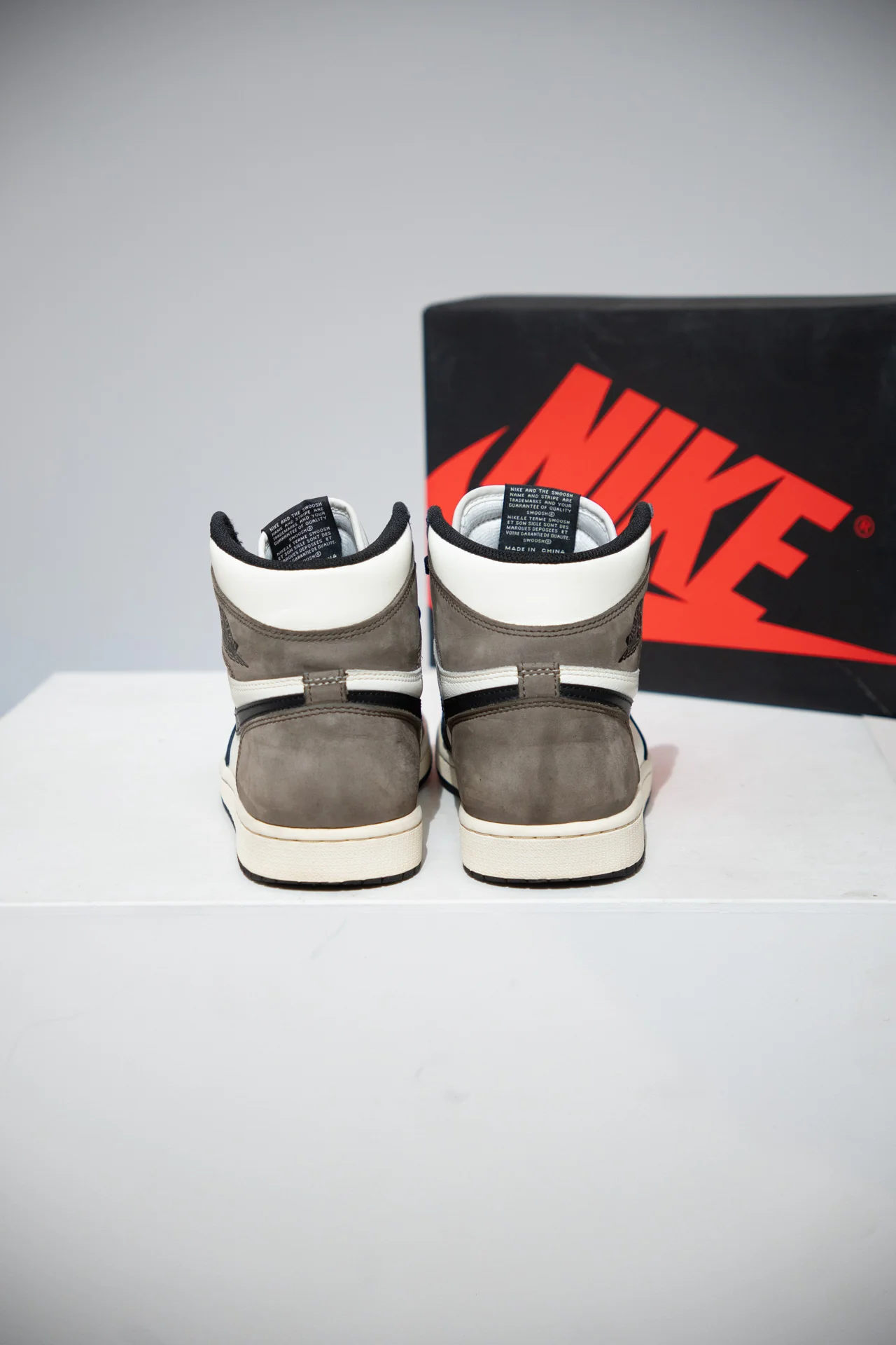 Jordan 1 High Mocha (Taille 41) - Image 3