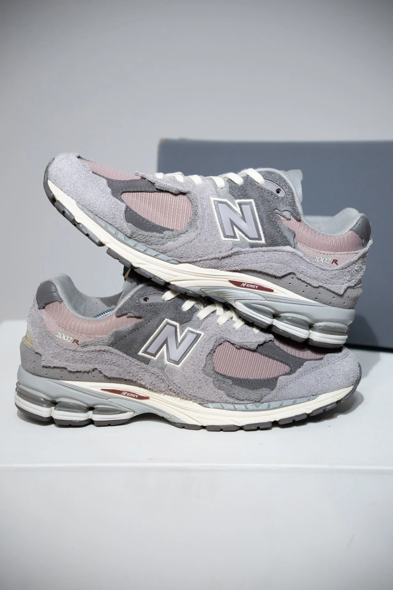 New Balance 2002R Protection Lunar New Year (Taille 42,5)