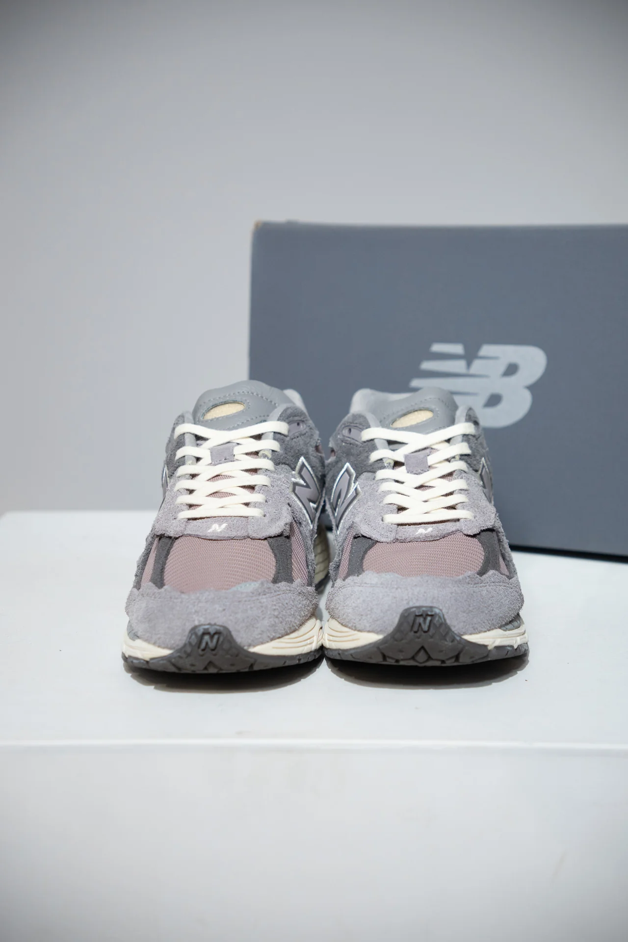 New Balance 2002R Protection Lunar New Year (Taille 42,5) - Image 2