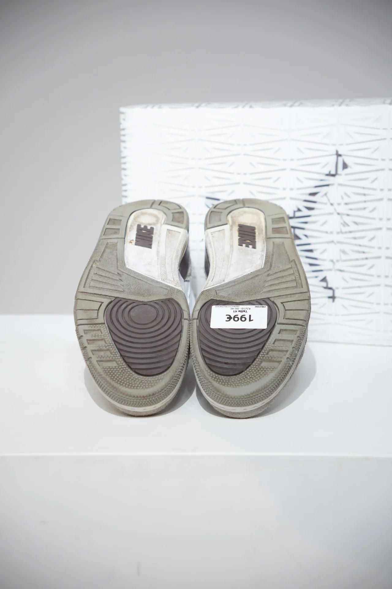 Jordan 3 A Ma maniere (Taille 41) - Image 4