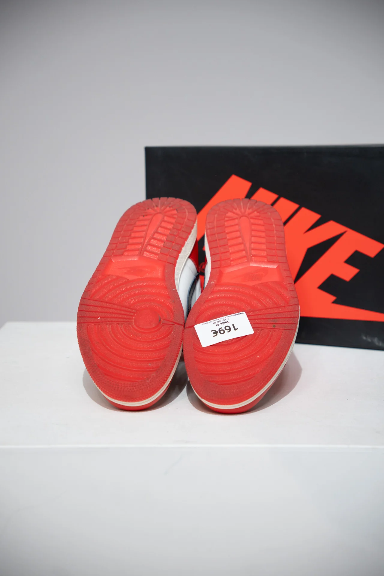 Jordan 1 High Across The Spider-Verse (Taille 41) - Image 4