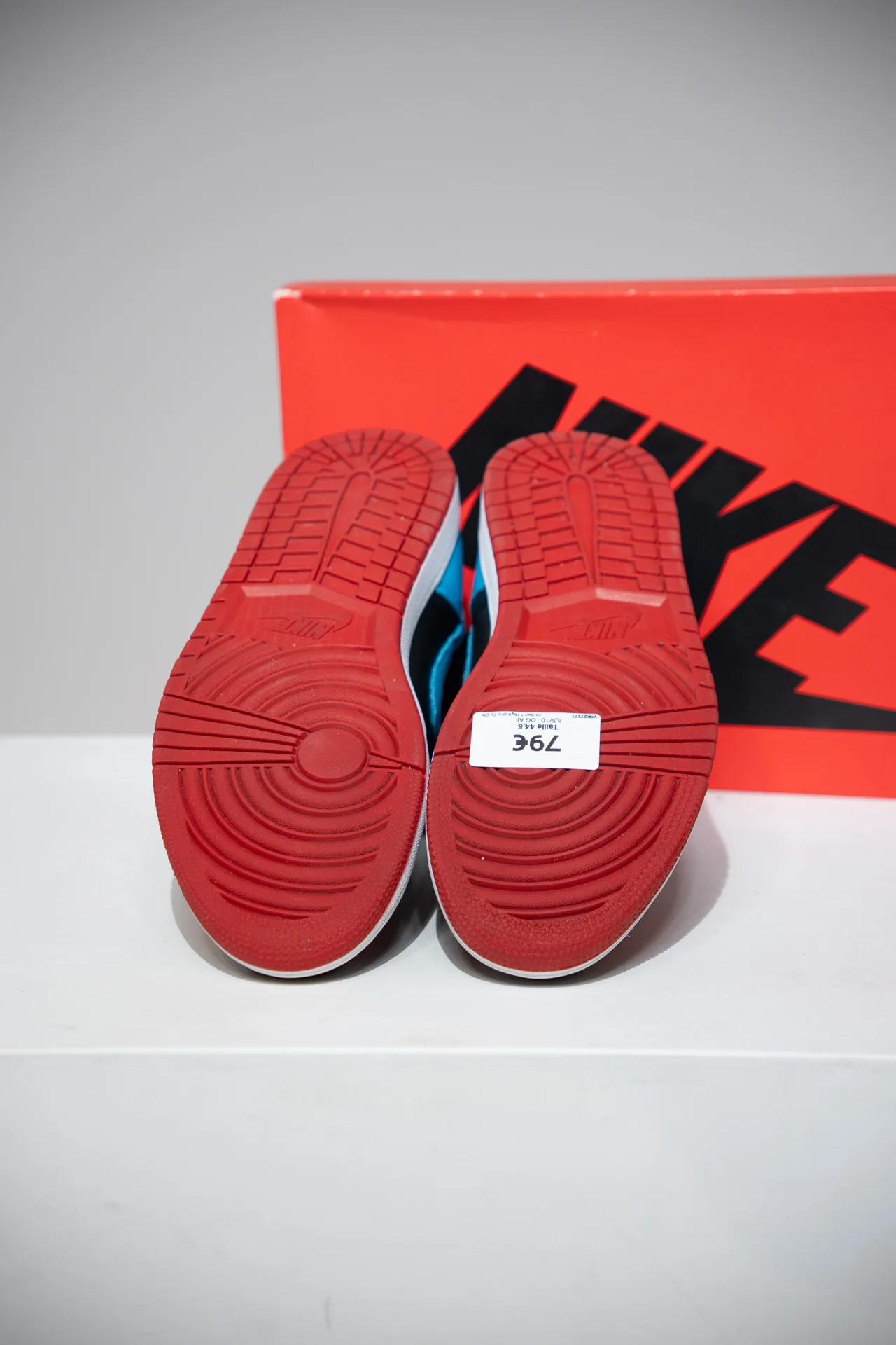 Jordan 1 High Unc To Chi (Taille 44,5) - Image 3