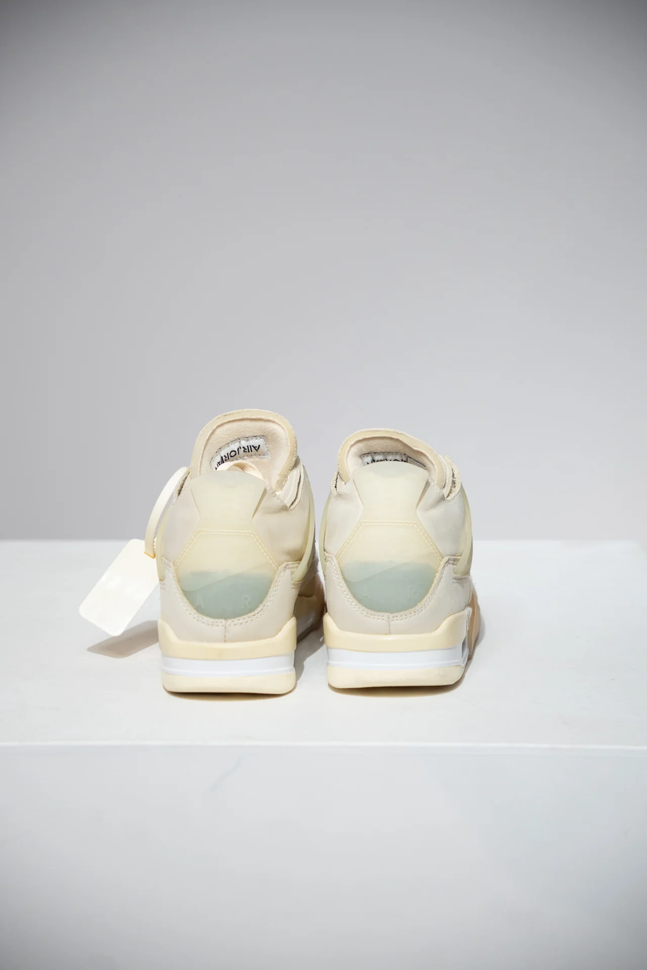 Jordan 4 Off-White Sail (Taille 36) - Image 5