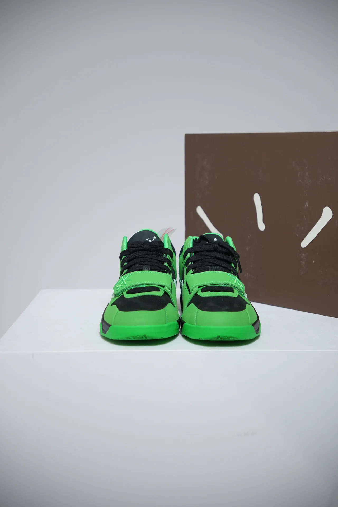 Jumpman Jack Travis Scott Green Spark (Taille 41) - Image 2