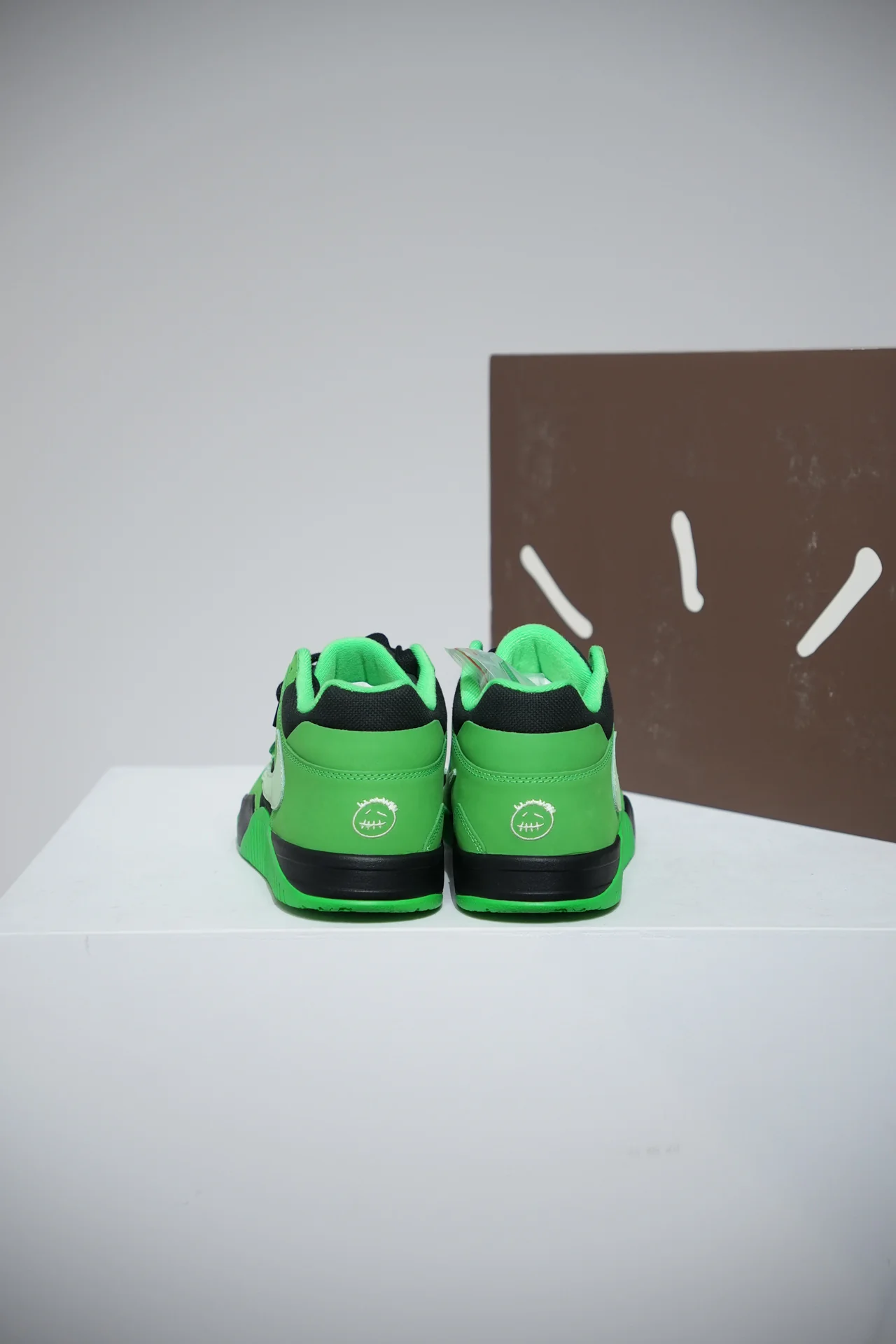 Jumpman Jack Travis Scott Green Spark (Taille 41) - Image 3