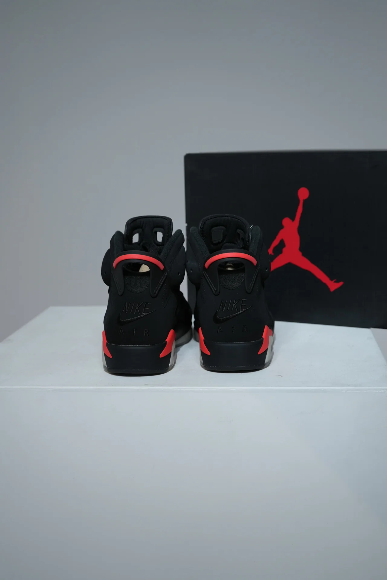 Jordan 6 Infrared 2019 (Taille 42,5) - Image 3