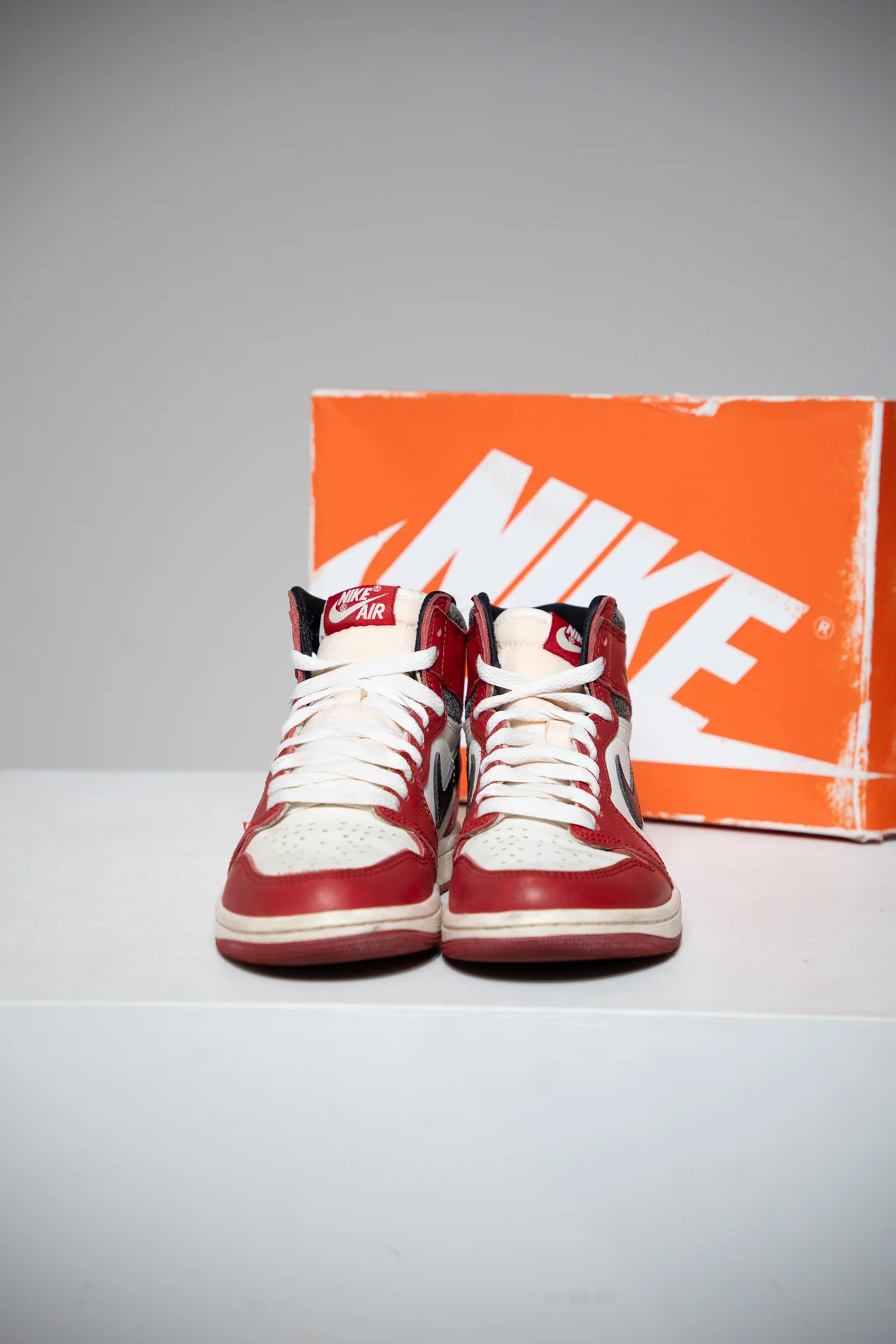 Jordan 1 High Lost And Found (Taille 36) - Image 2
