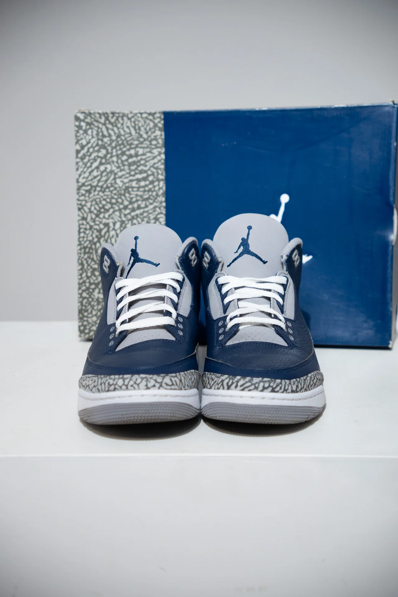 Jordan 3 Georgetown (Taille 44,5) - Image 2