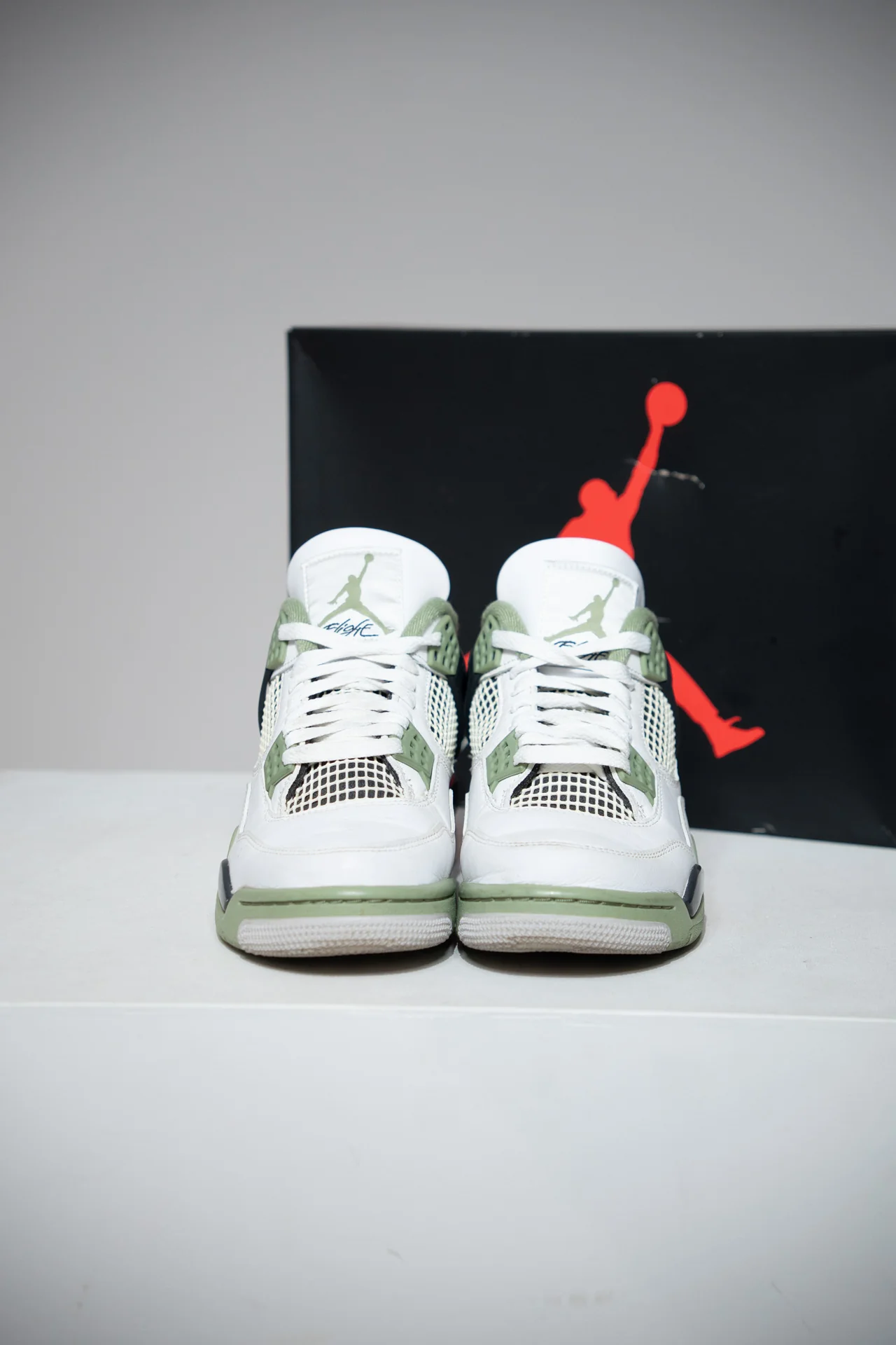 Jordan 4 Seafoam (Taille 40) - Image 2