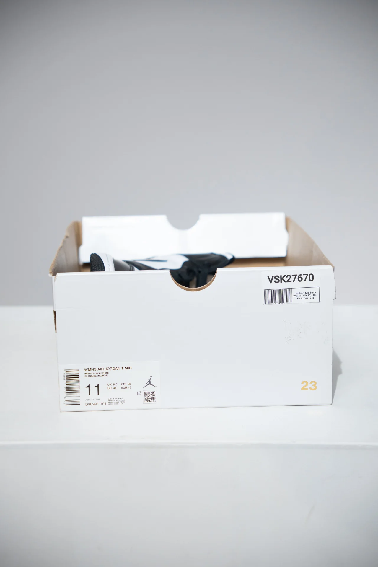 Jordan 1 Mid Black White (Taille 42,5) - Image 4