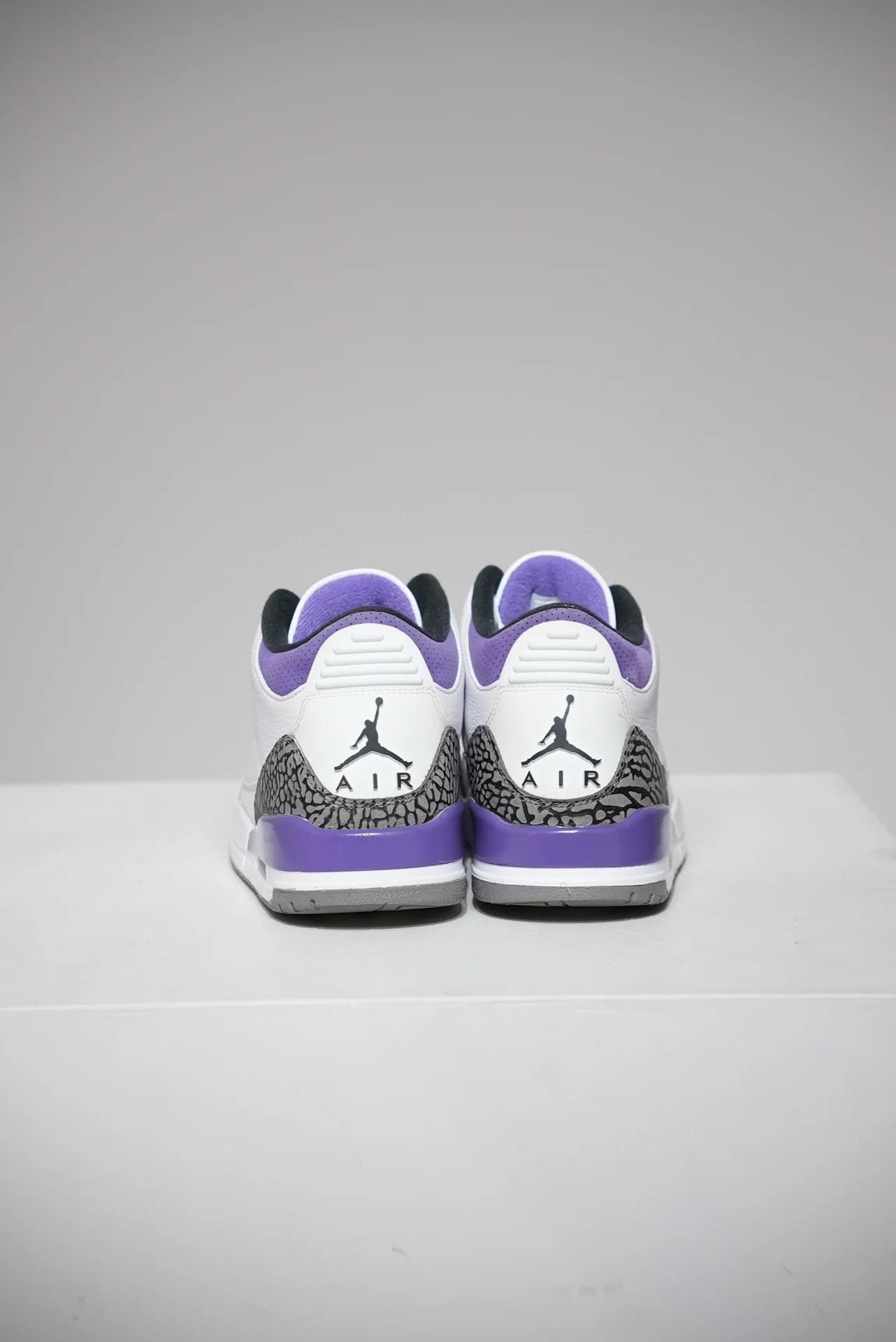 Jordan 3 Dark Iris (Taille 42) - Image 3