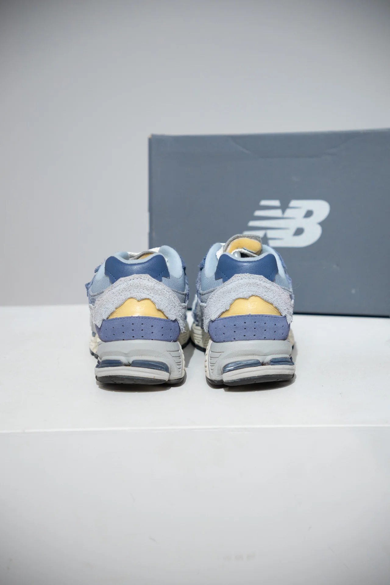 New Balance 2002R Protection Pack Light Arctic (Taille 40,5) - Image 3