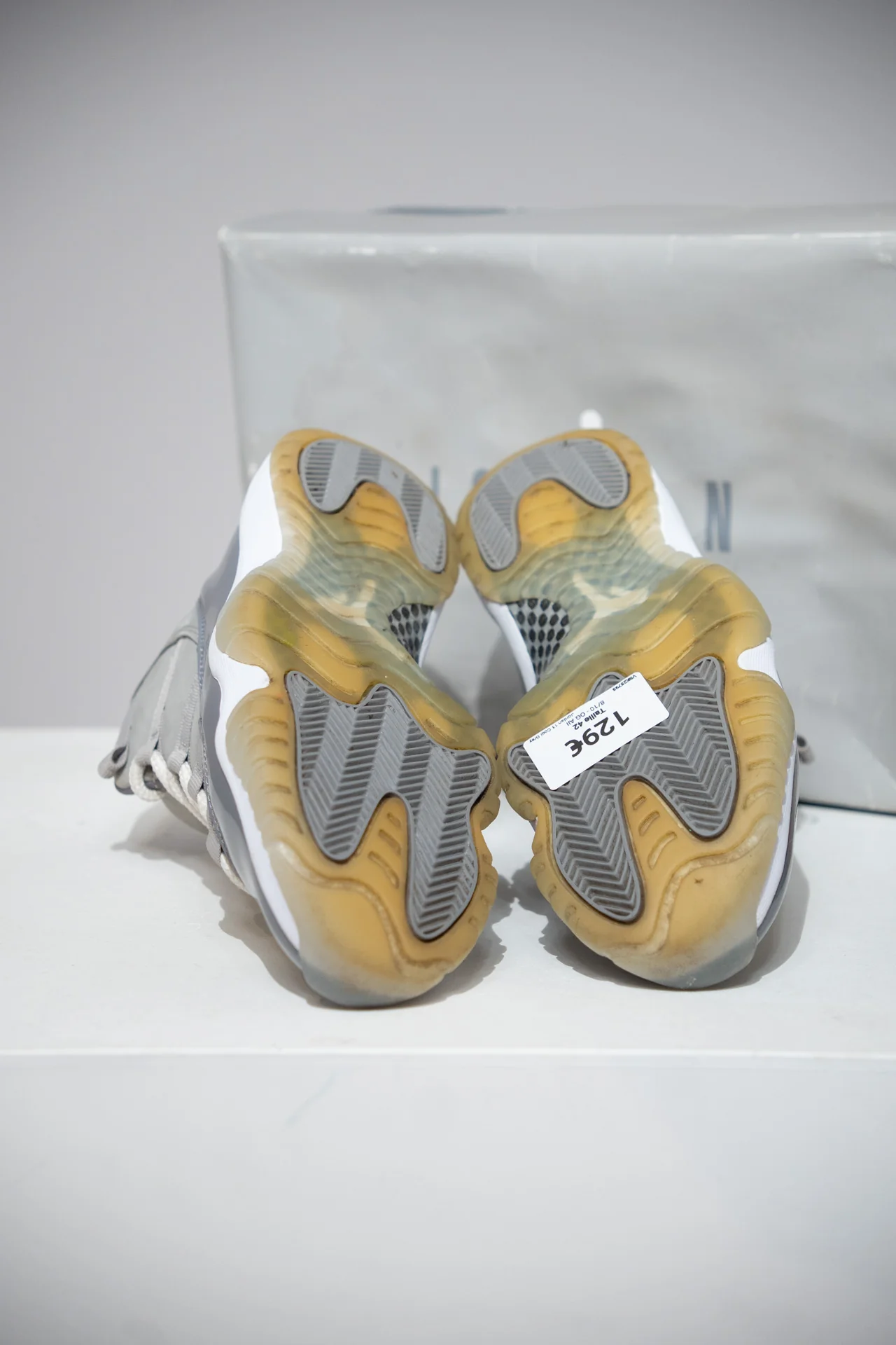 Jordan 11 Cool Grey (Taille 42) - Image 4