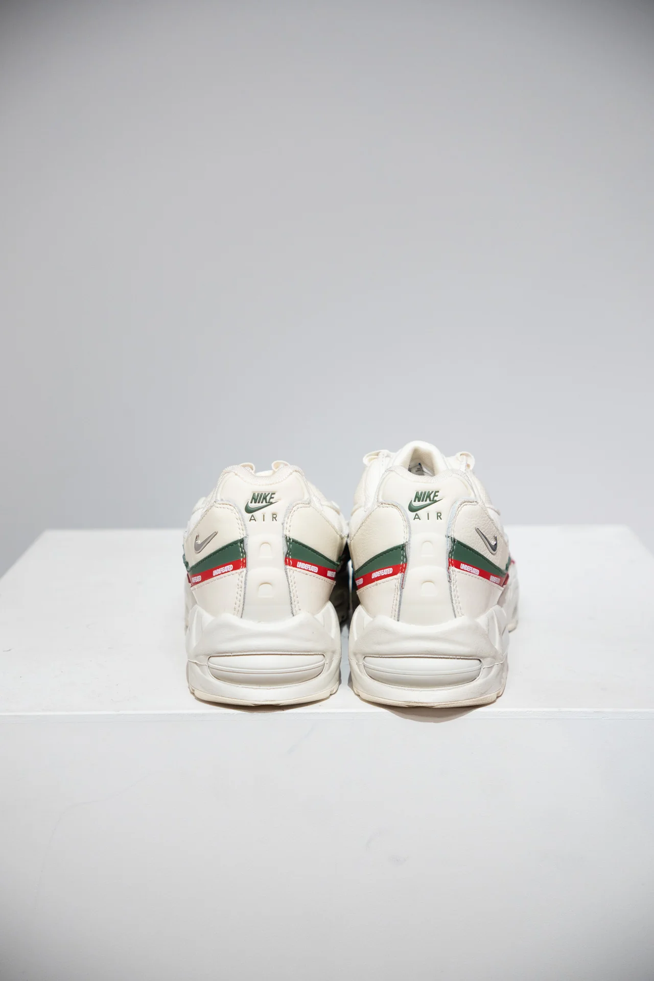 Air Max 95 Undefeated Sail (Taille 45) - Image 3