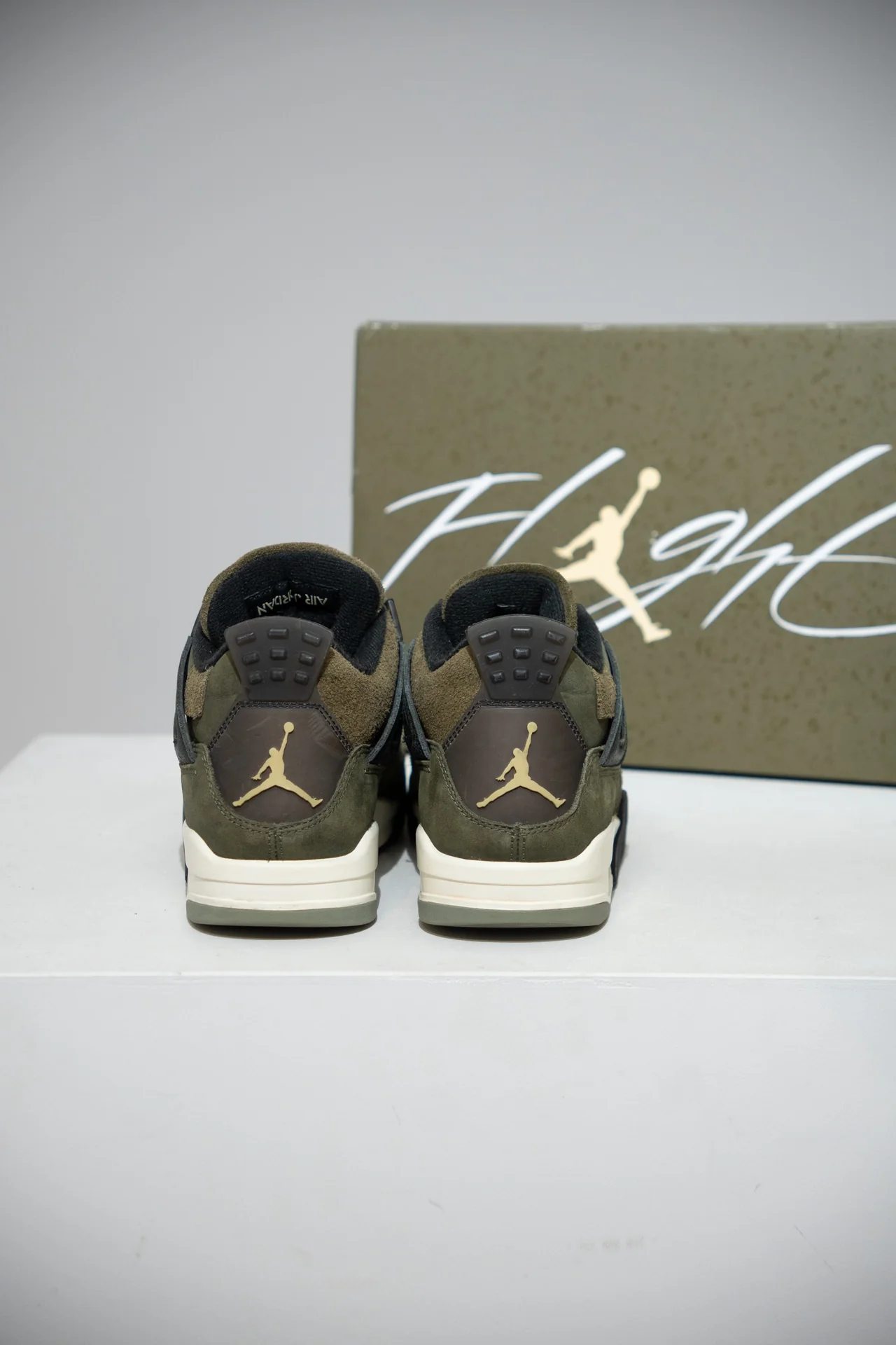 Jorda 4 Craft Olive (Taille 41) - Image 3