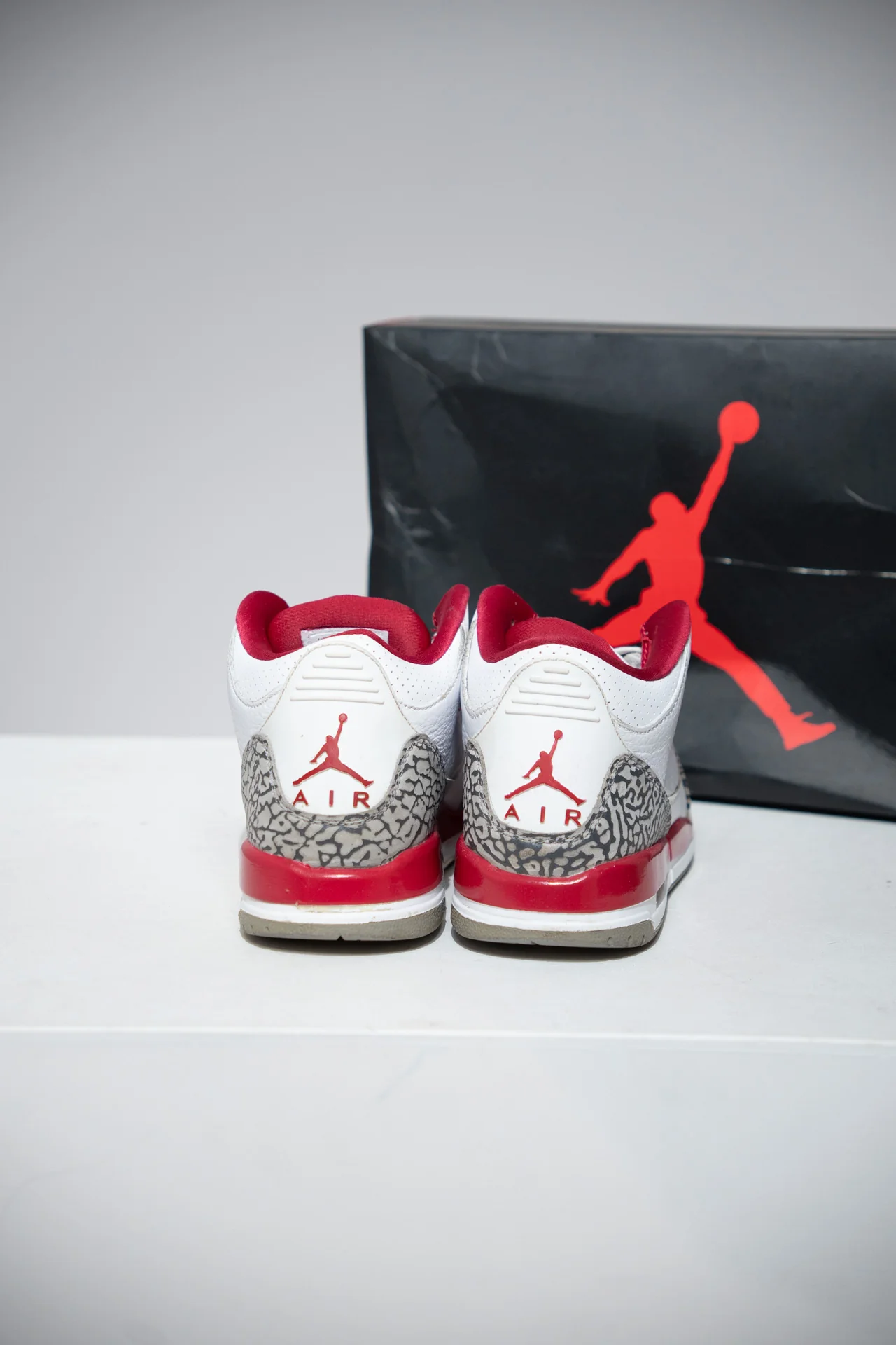 Jordan 3 Cardinal Red GS (Taille 38) - Image 9