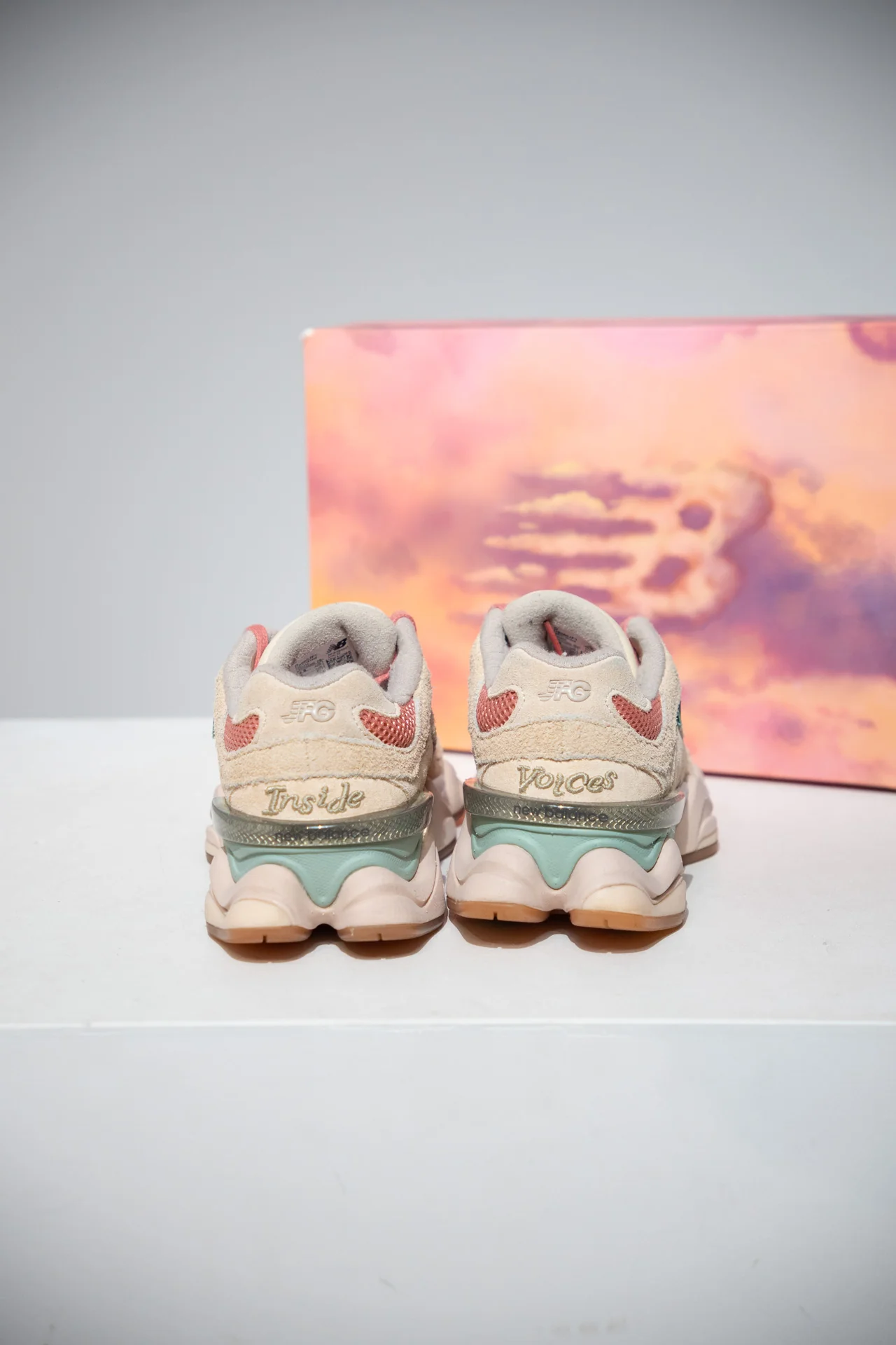 New Balance 9060 Joe Fresh Good (Taille 37) - Image 3
