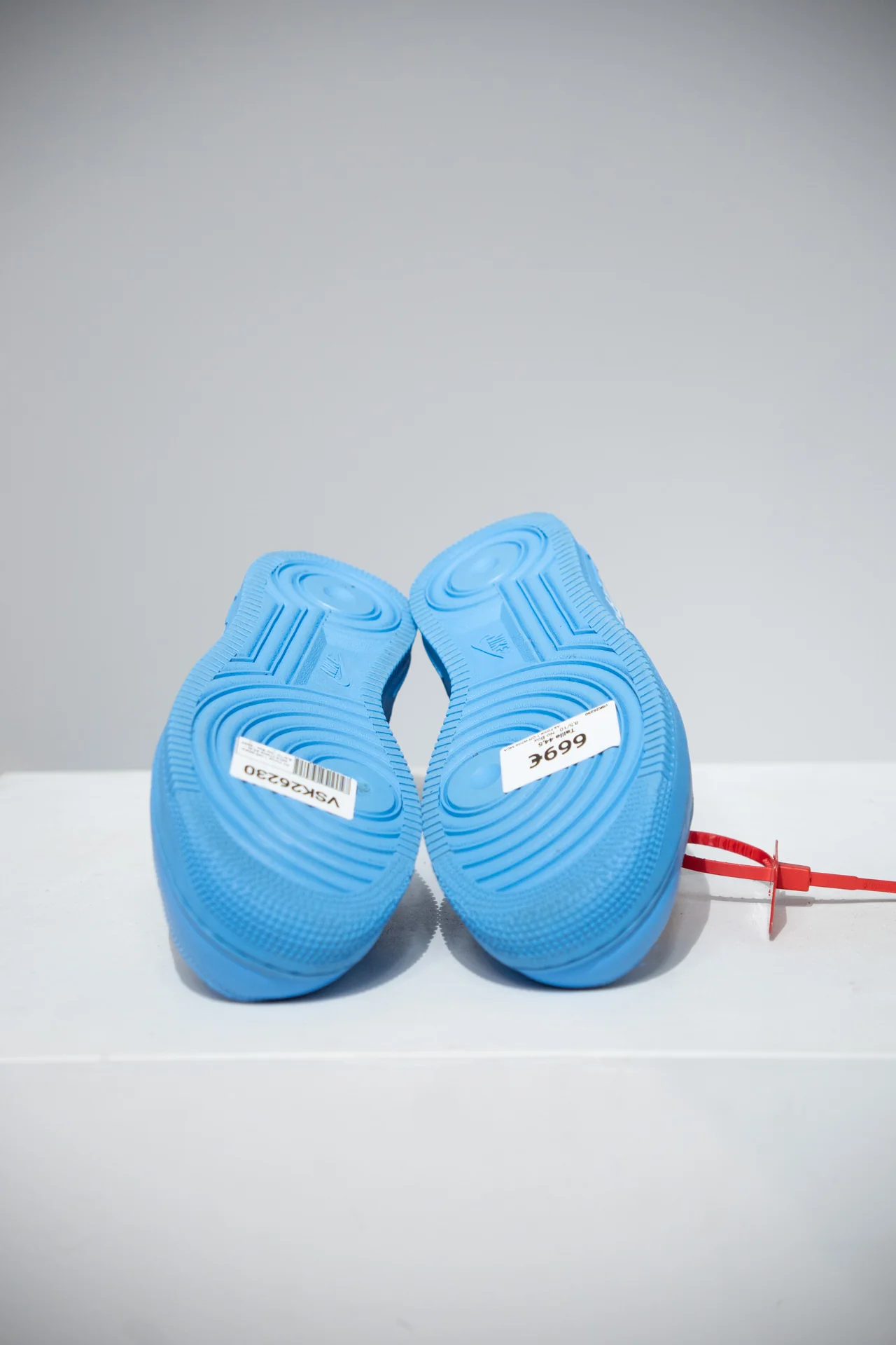 Air Force 1 Off-White MCA (Taille 44,5) - Image 4
