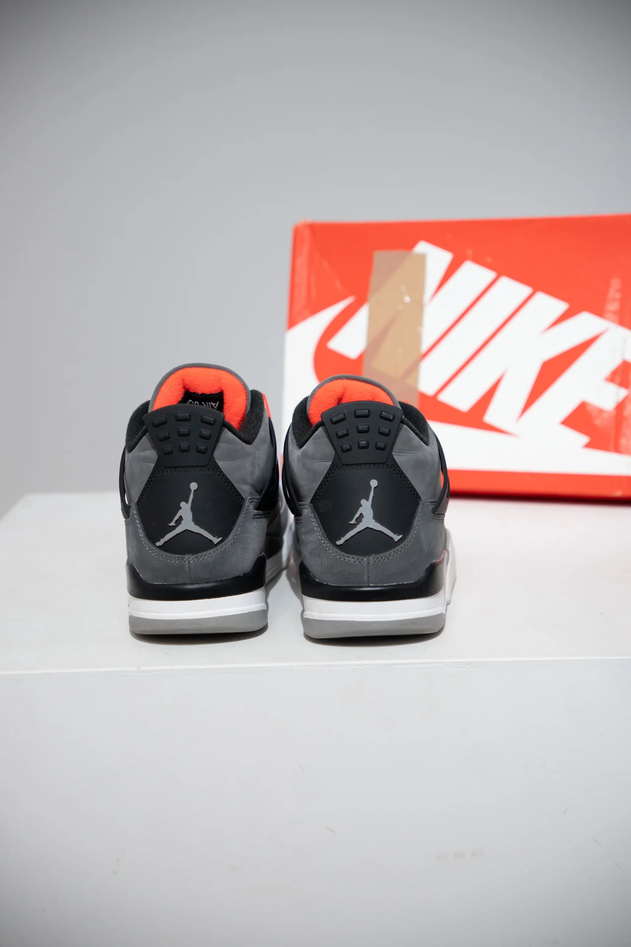 Jordan 4 Infrared (Taille 41) - Image 3