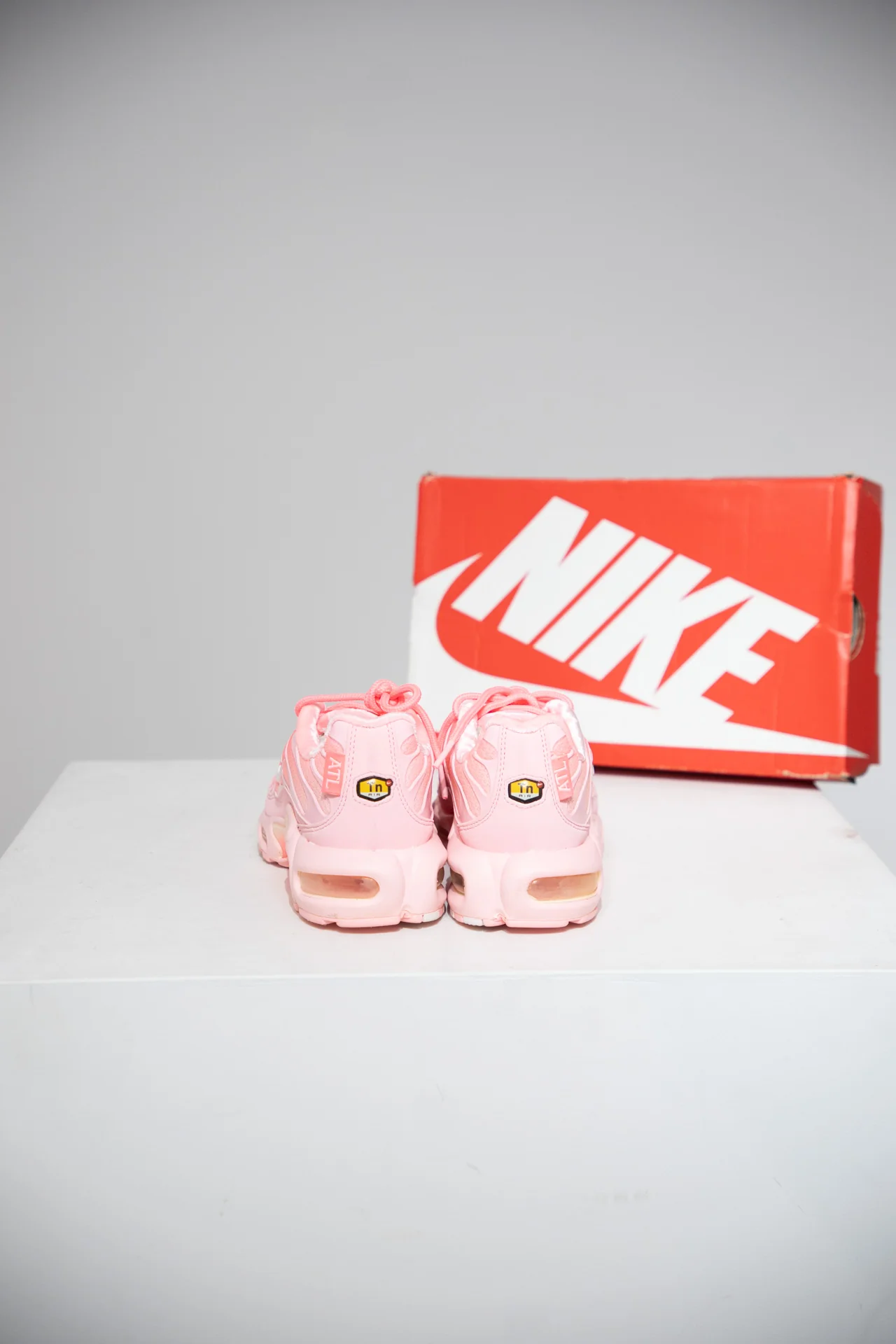 Air Max Plus (TN) Atlanta (Taille 37,5) - Image 3