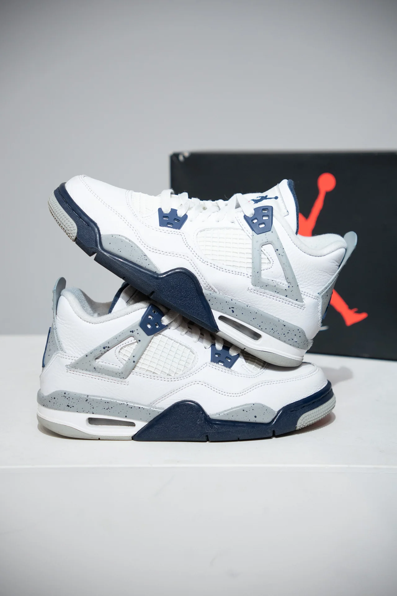 Jordan 4 Midnight Navy GS (Taille 37,5)