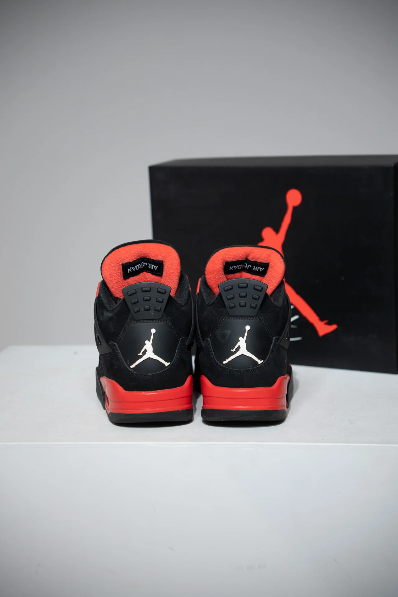 Jordan 4 Red Thunder (Taille 40) - Image 3